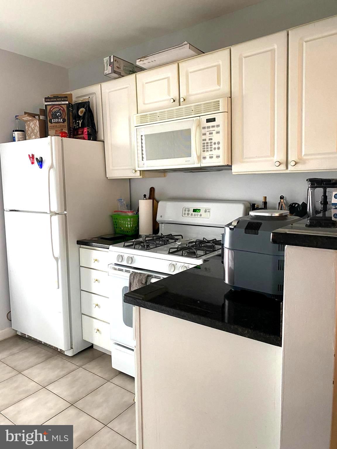 THE OASIS CONDOMINIUMS - Residential