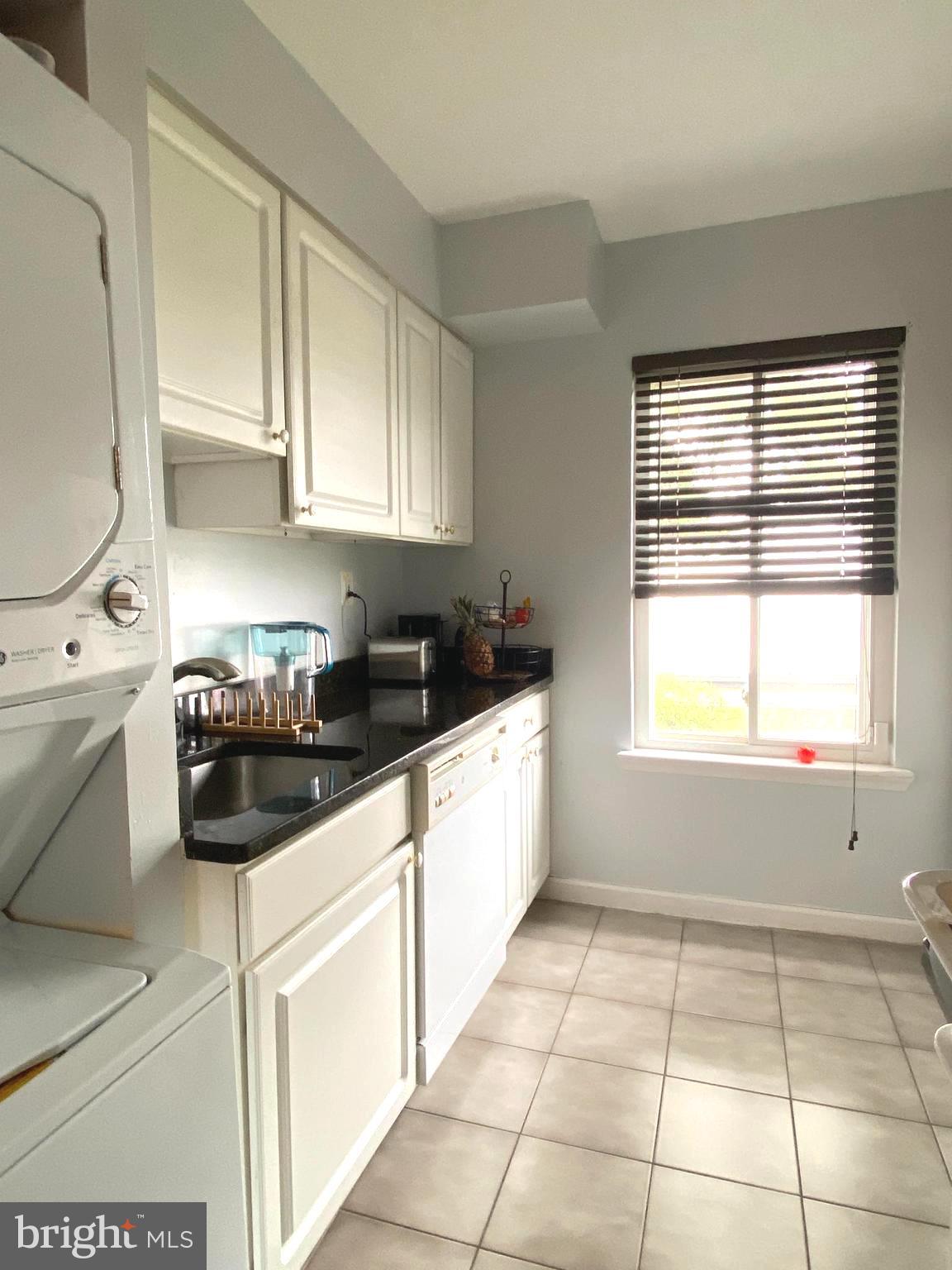 THE OASIS CONDOMINIUMS - Residential