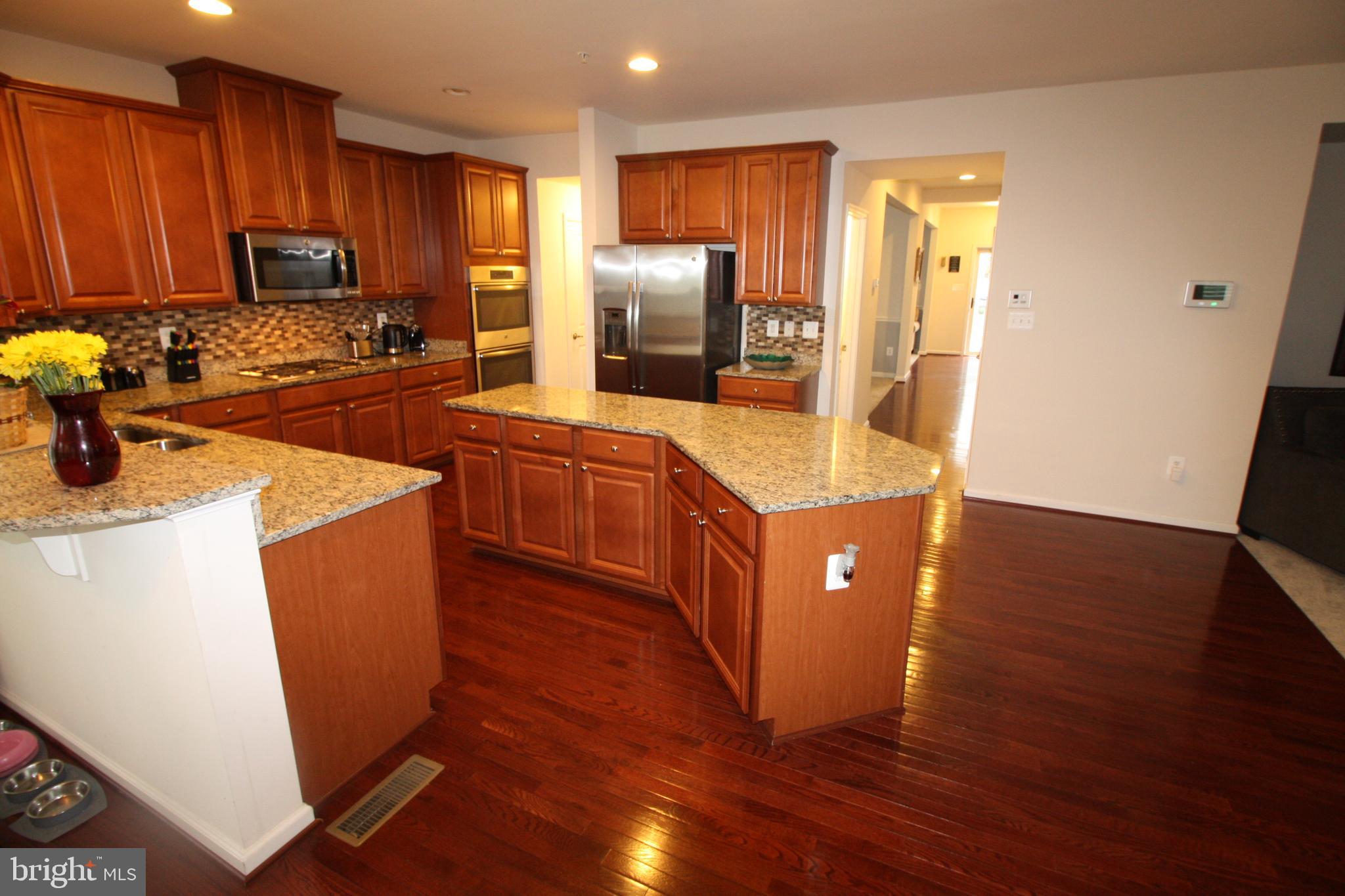 AUTUMN HILLS - Residential