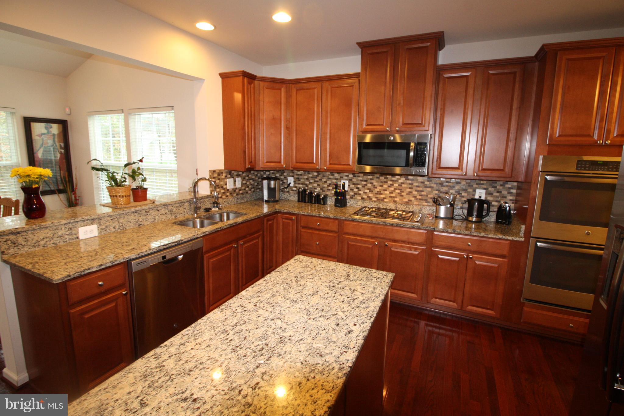 AUTUMN HILLS - Residential