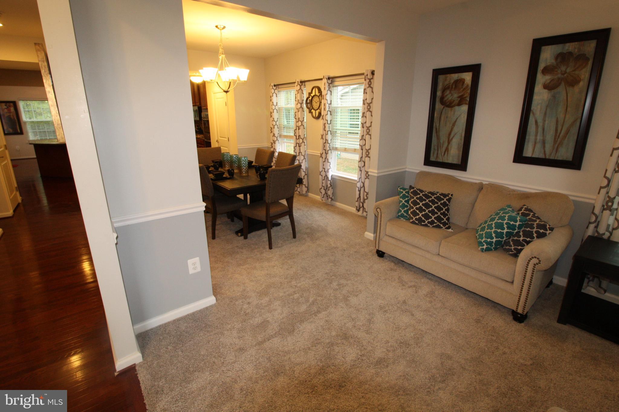 AUTUMN HILLS - Residential