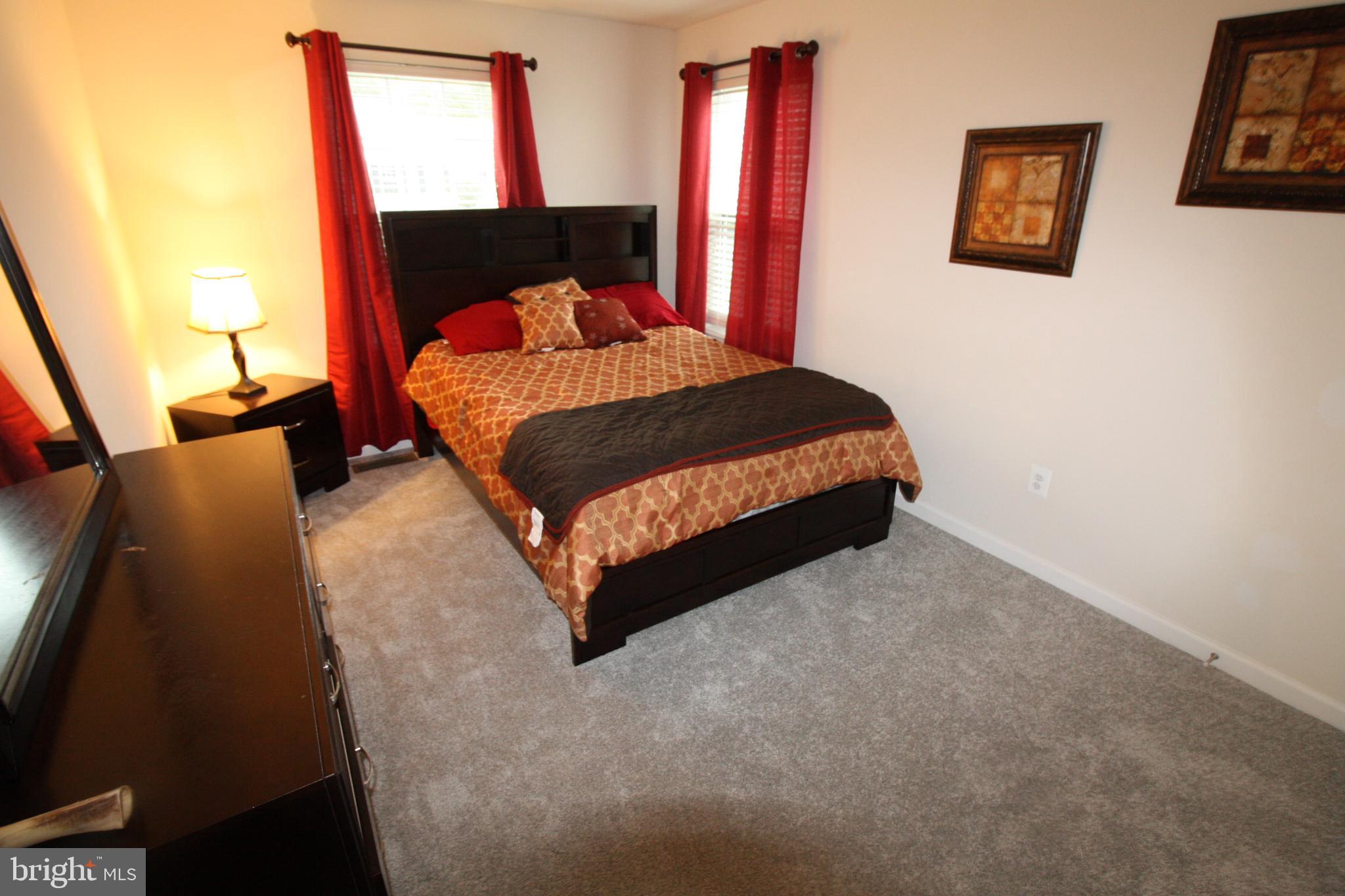 AUTUMN HILLS - Residential