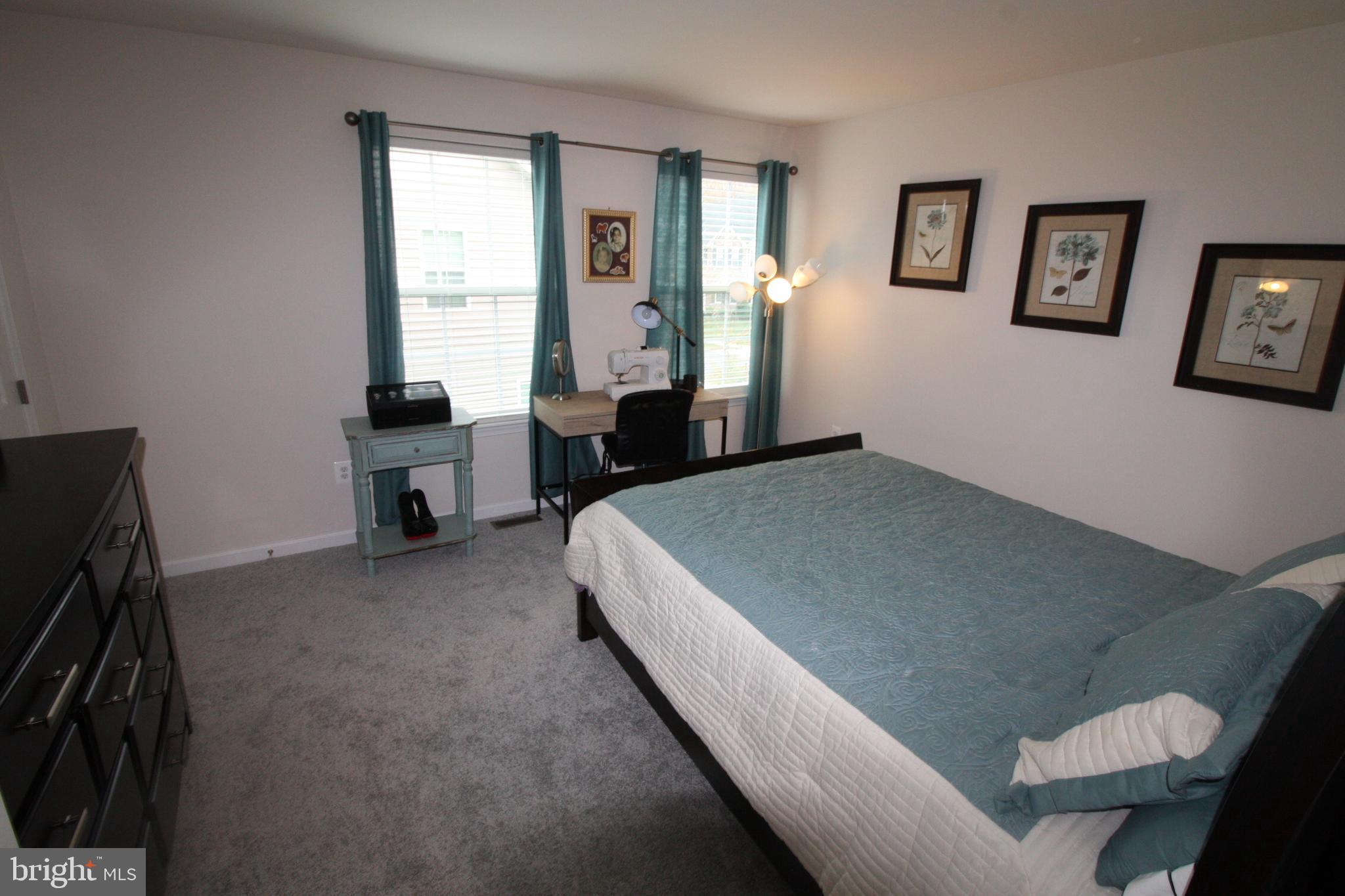 AUTUMN HILLS - Residential