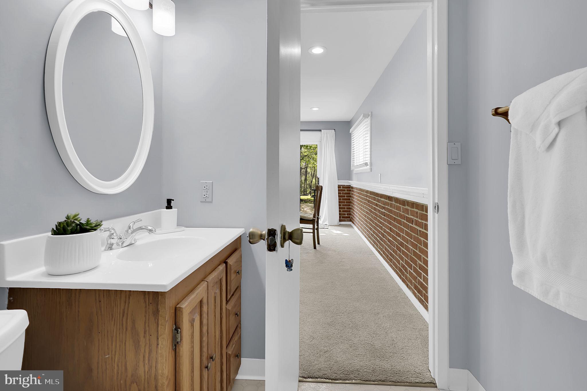 BEAU MONDE ESTATES - Residential