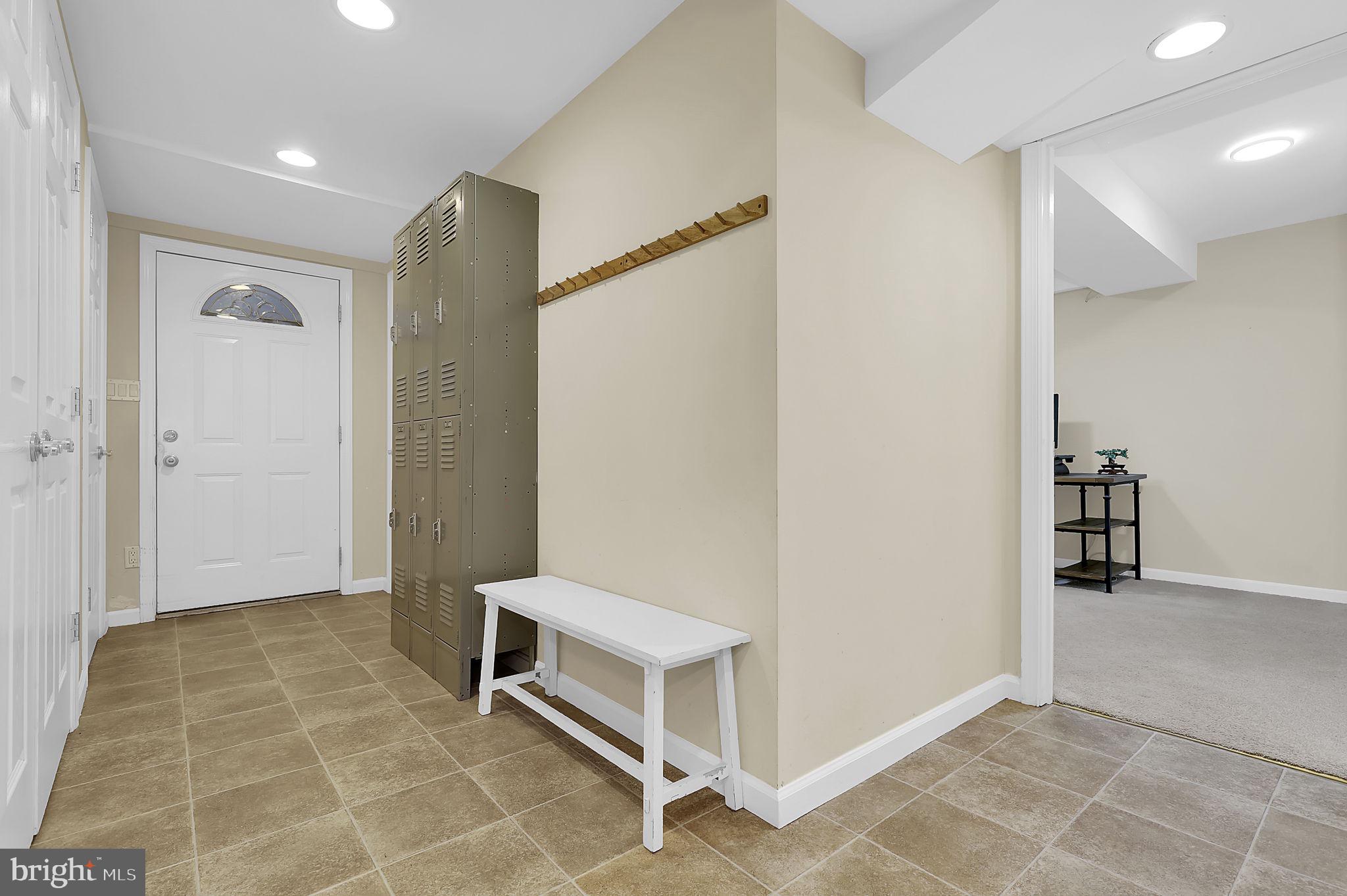 BEAU MONDE ESTATES - Residential