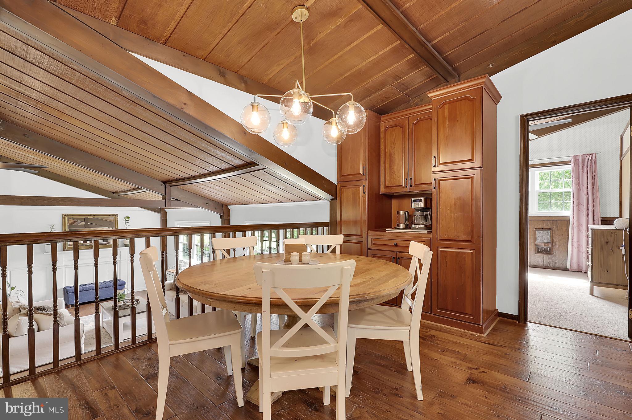 BEAU MONDE ESTATES - Residential