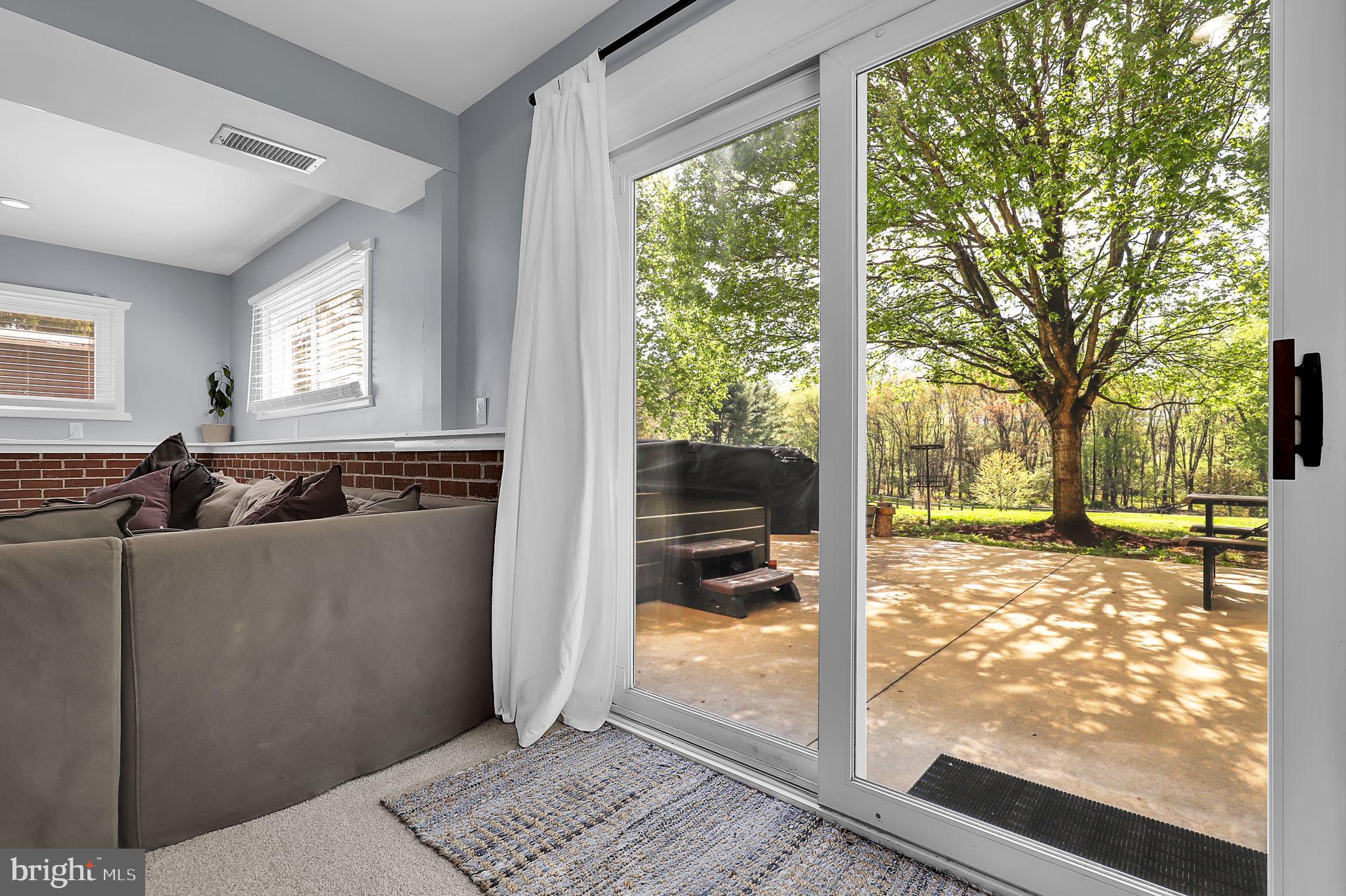 BEAU MONDE ESTATES - Residential