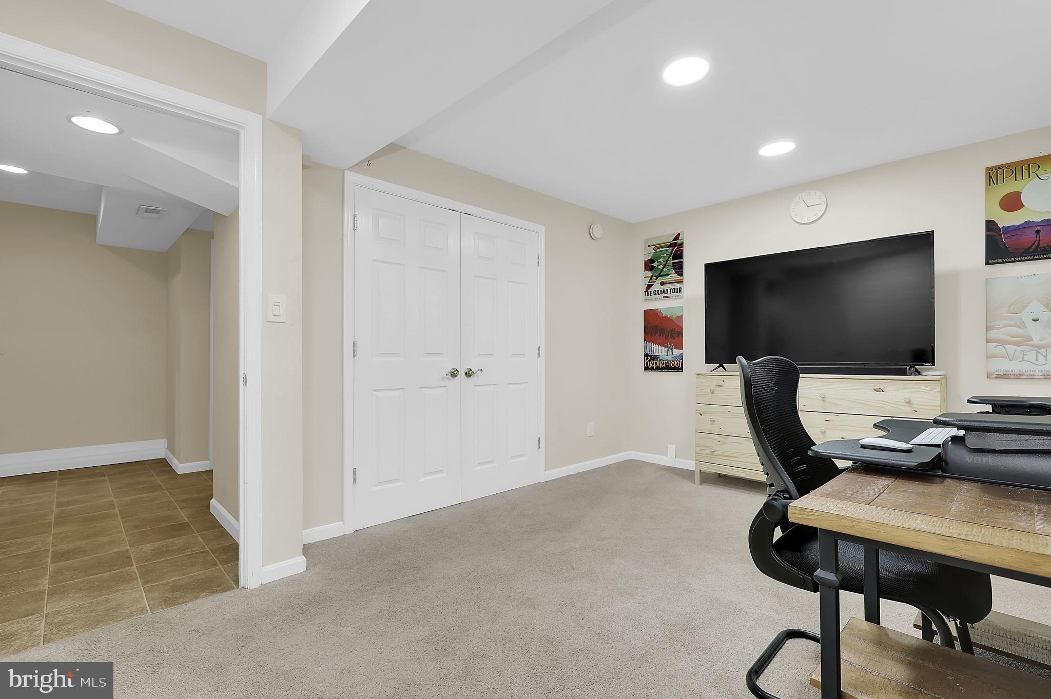 BEAU MONDE ESTATES - Residential