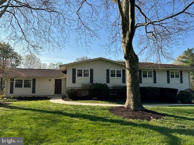 BEAU MONDE ESTATES - Residential