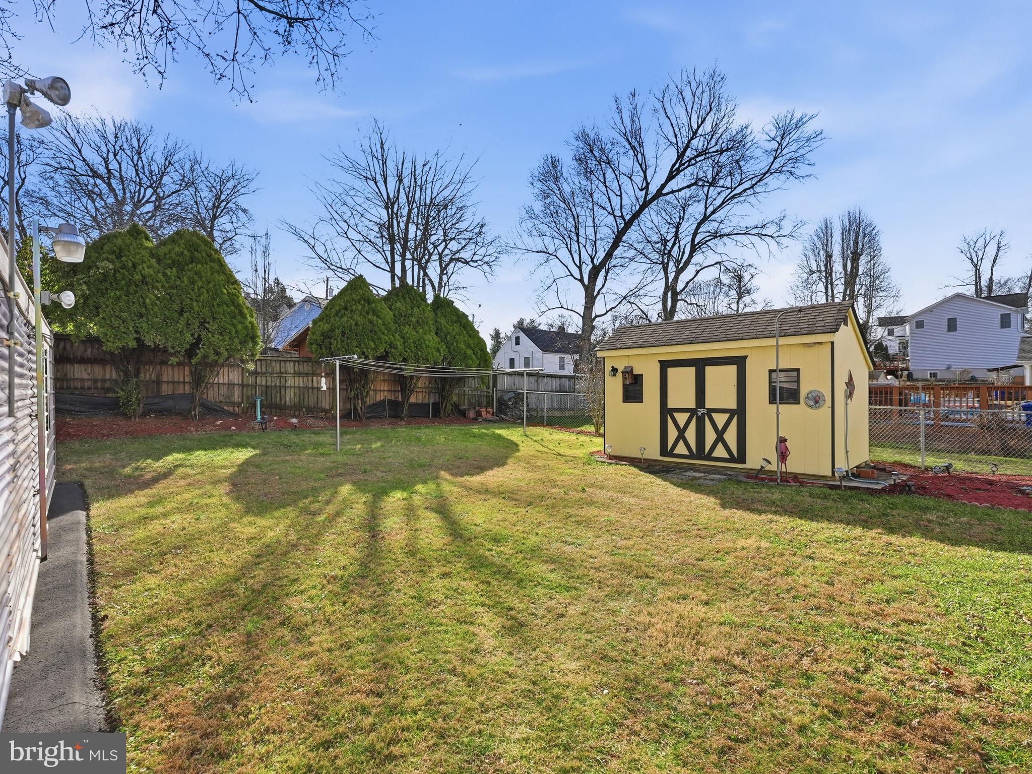 BEL AIR - Residential