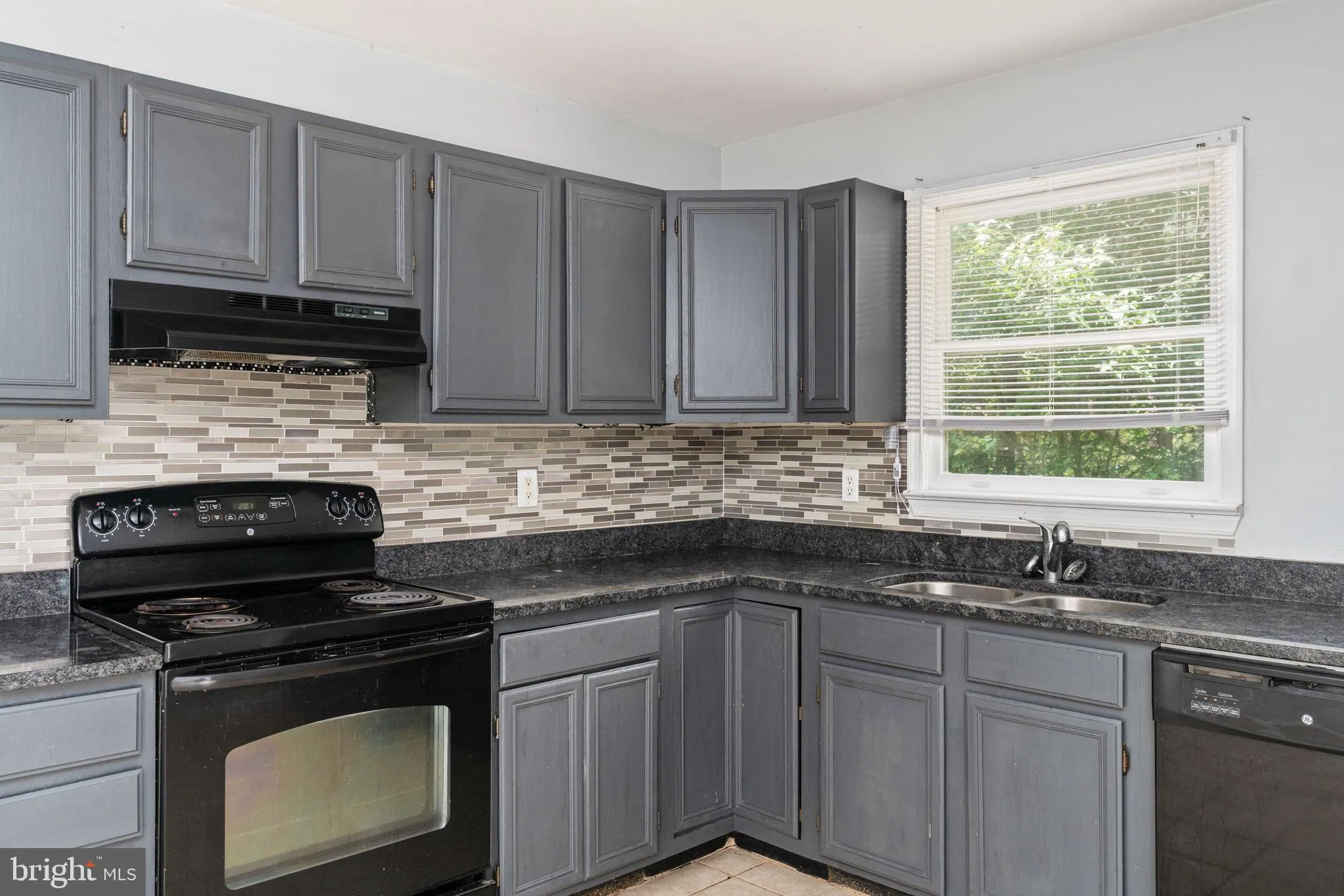 Ruther Glen, Virginia 22546, United States, 3 Bedrooms Bedrooms, ,2 BathroomsBathrooms,Residential,Active,182453