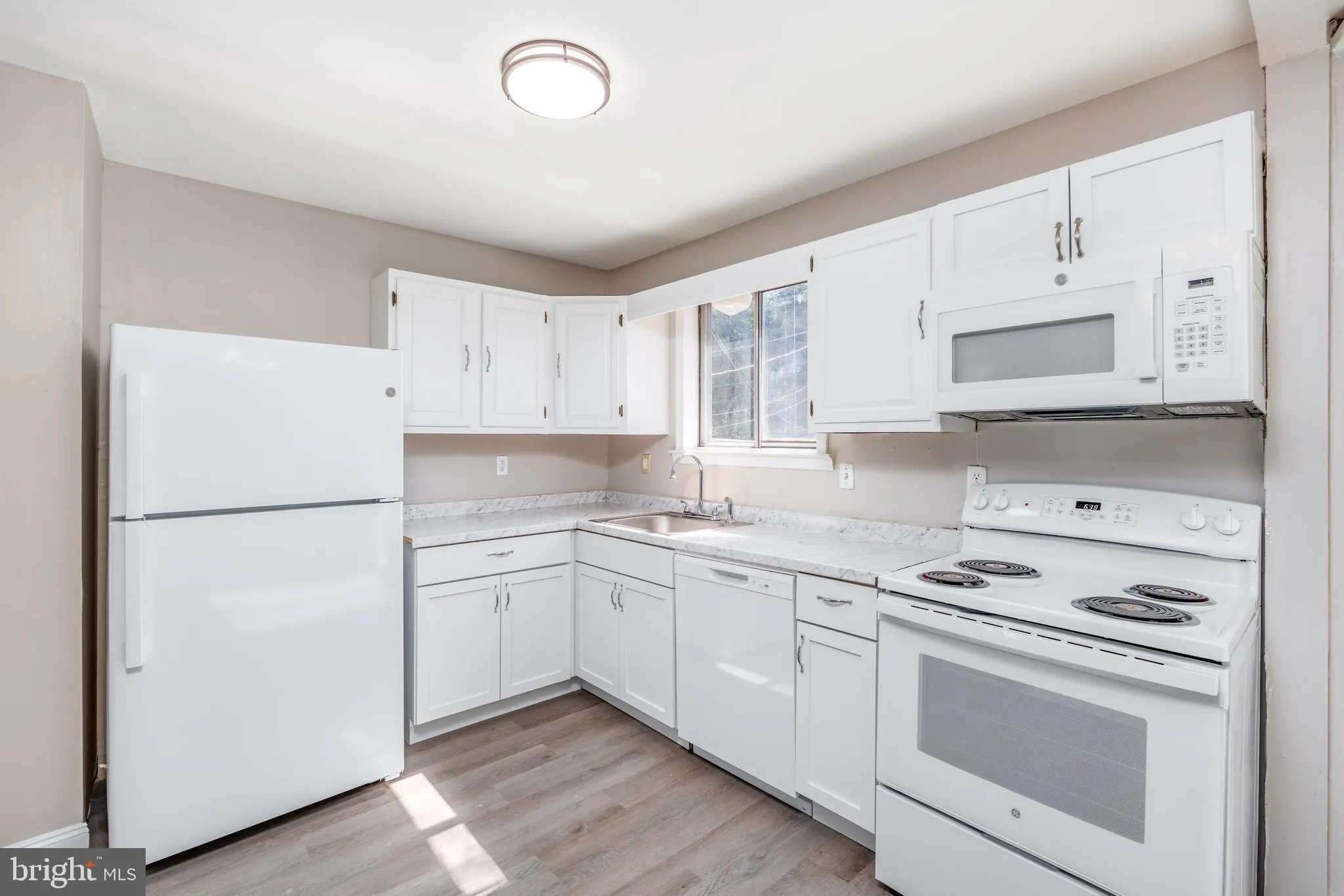 Newark, Delaware 19711, United States, 4 Bedrooms Bedrooms, ,2 BathroomsBathrooms,Residential,Active,98244