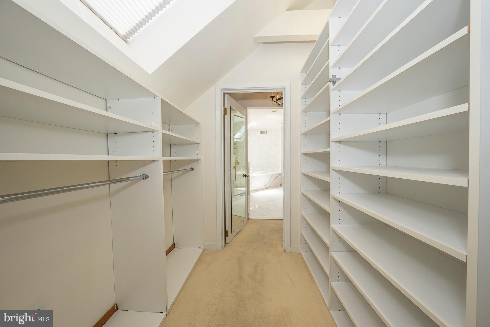 ARONIMINK - Residential