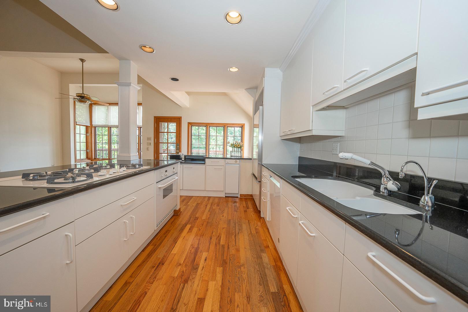 ARONIMINK - Residential