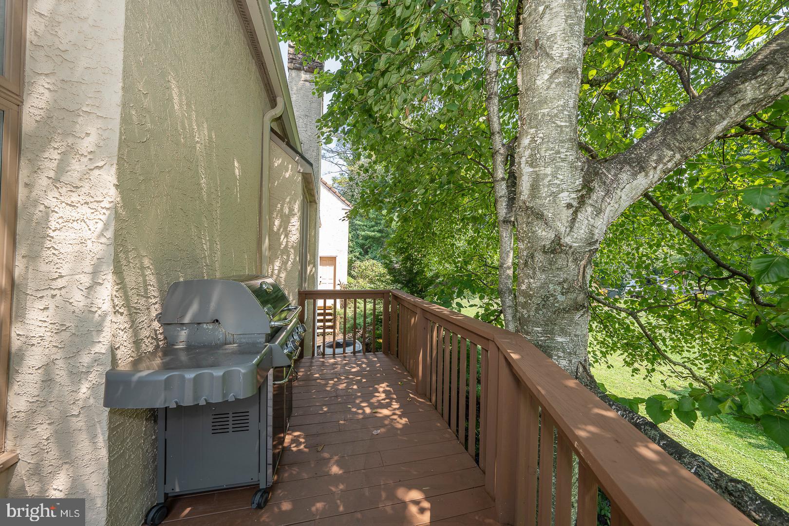 ARONIMINK - Residential