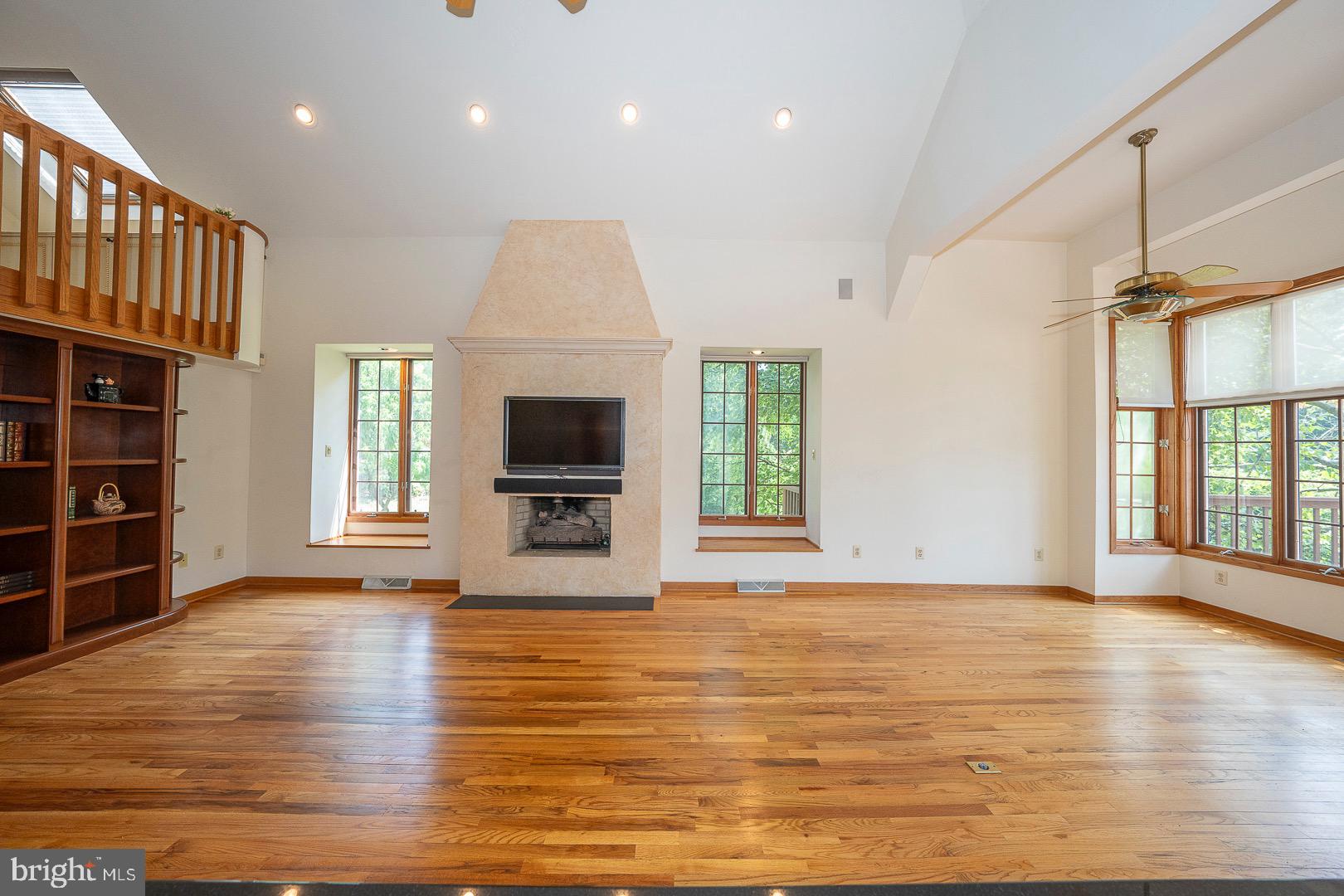 ARONIMINK - Residential