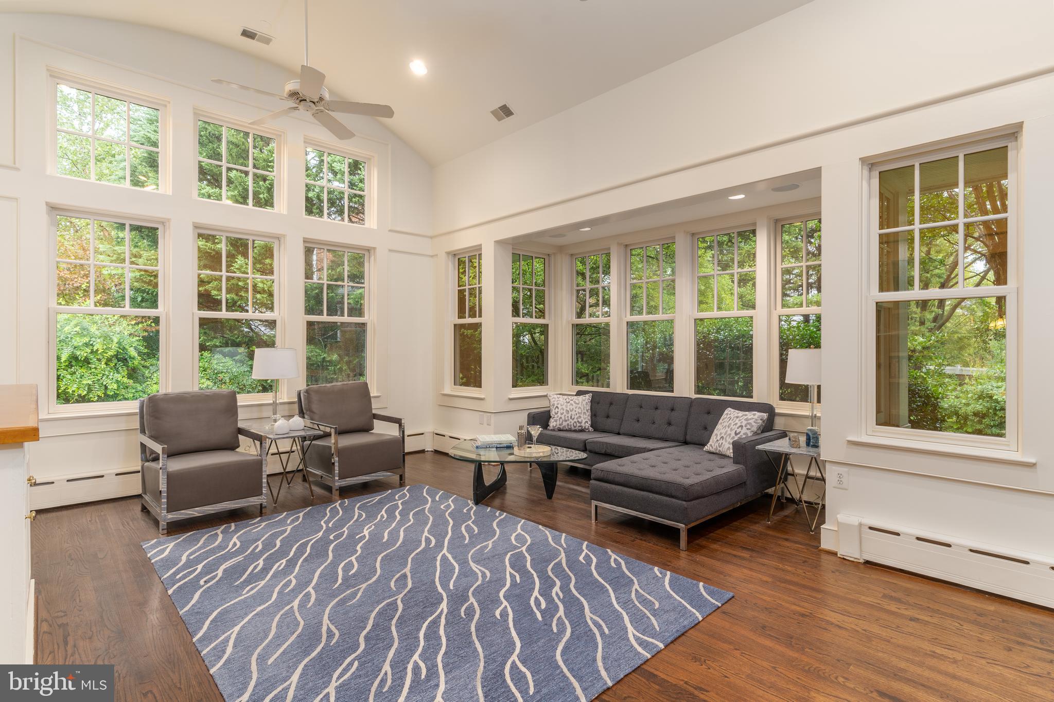 BATTERY PARK - Residential