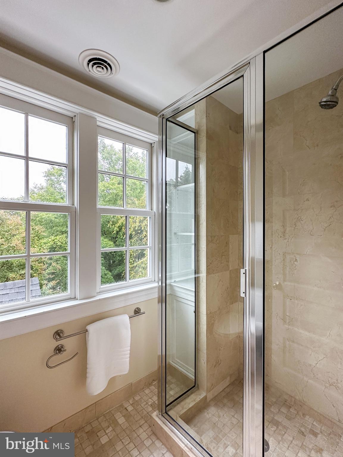 BATTERY PARK - Residential