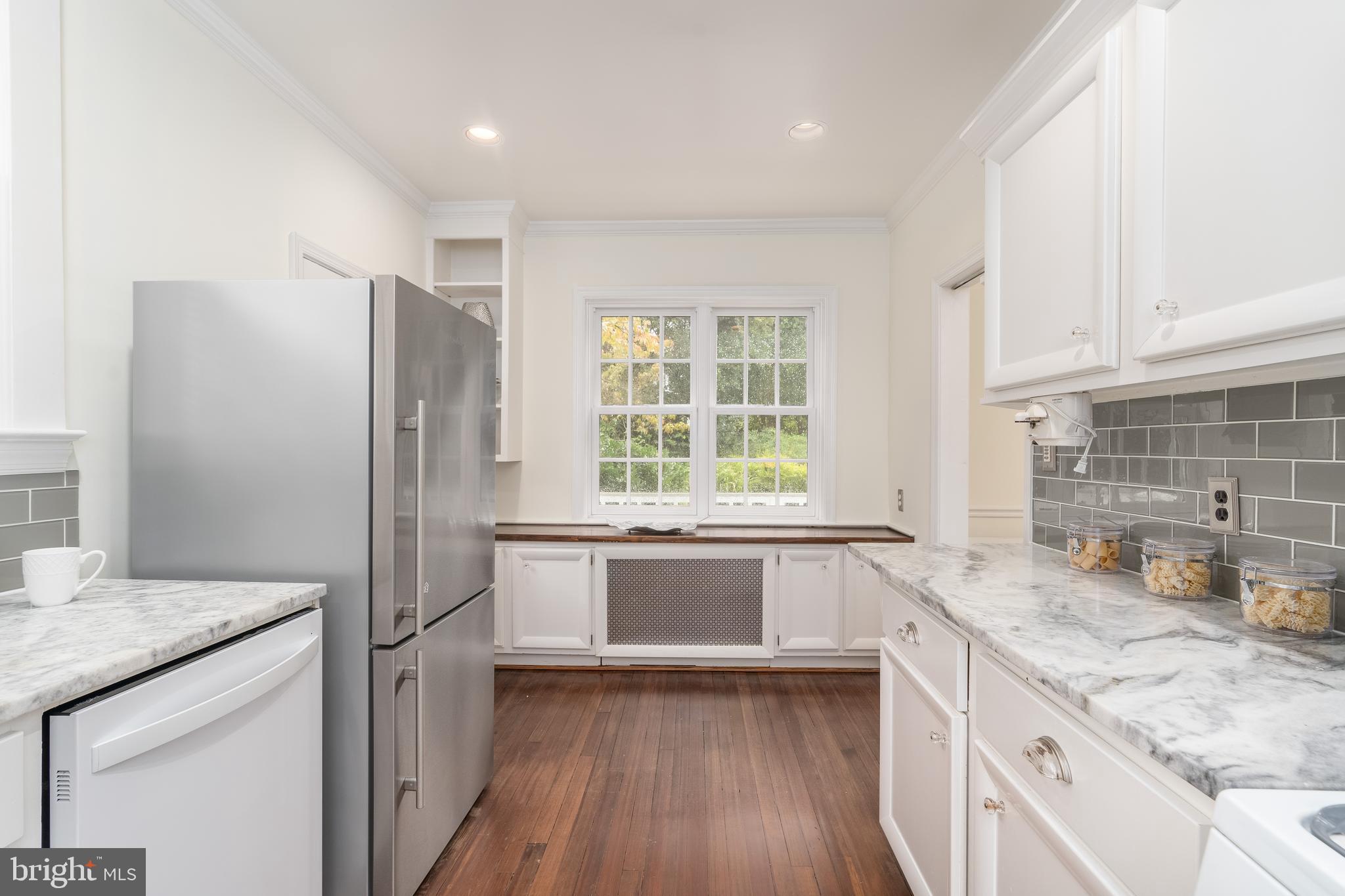 BATTERY PARK - Residential