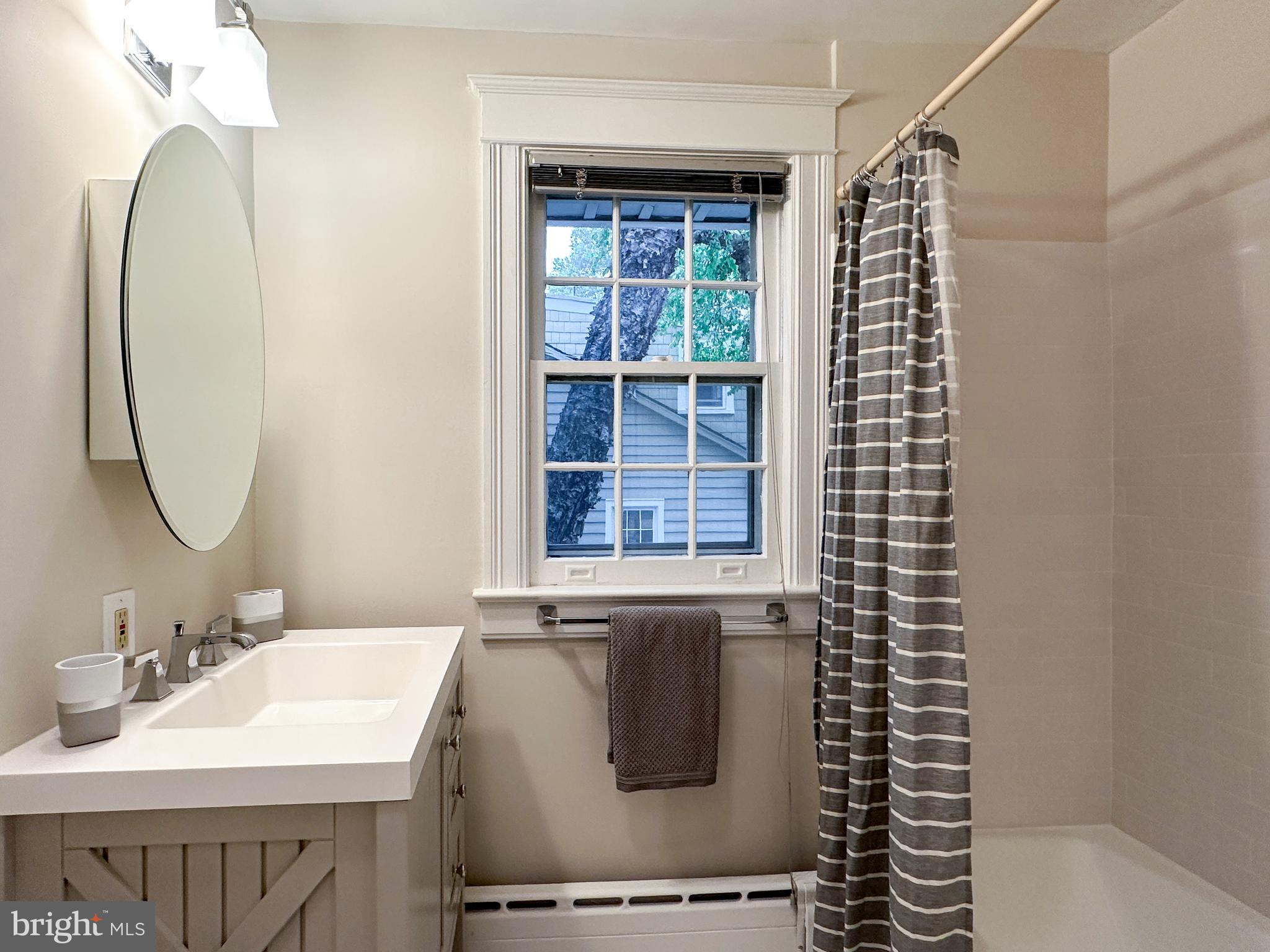 BATTERY PARK - Residential