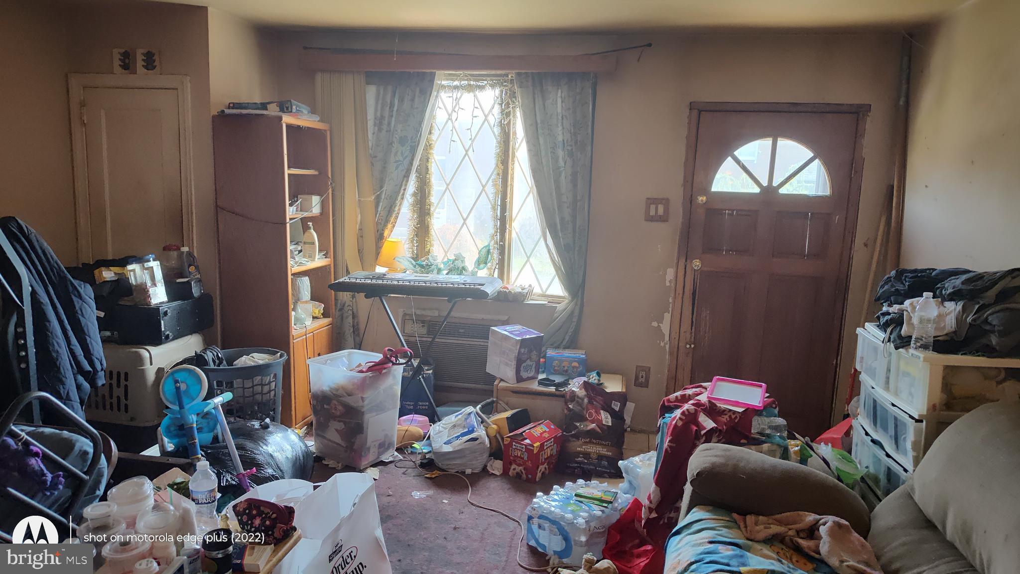 MAYFAIR (EAST) - Residential