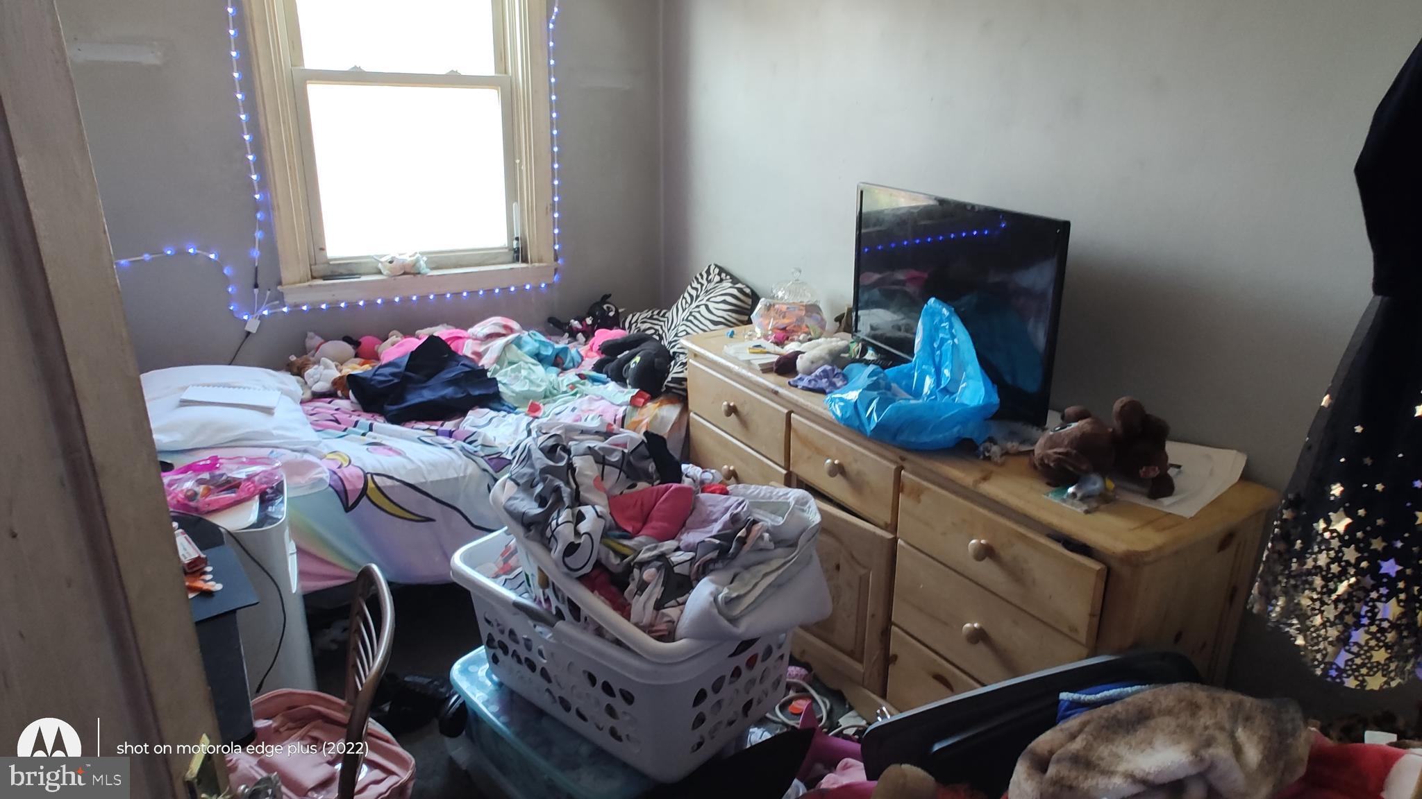 MAYFAIR (EAST) - Residential