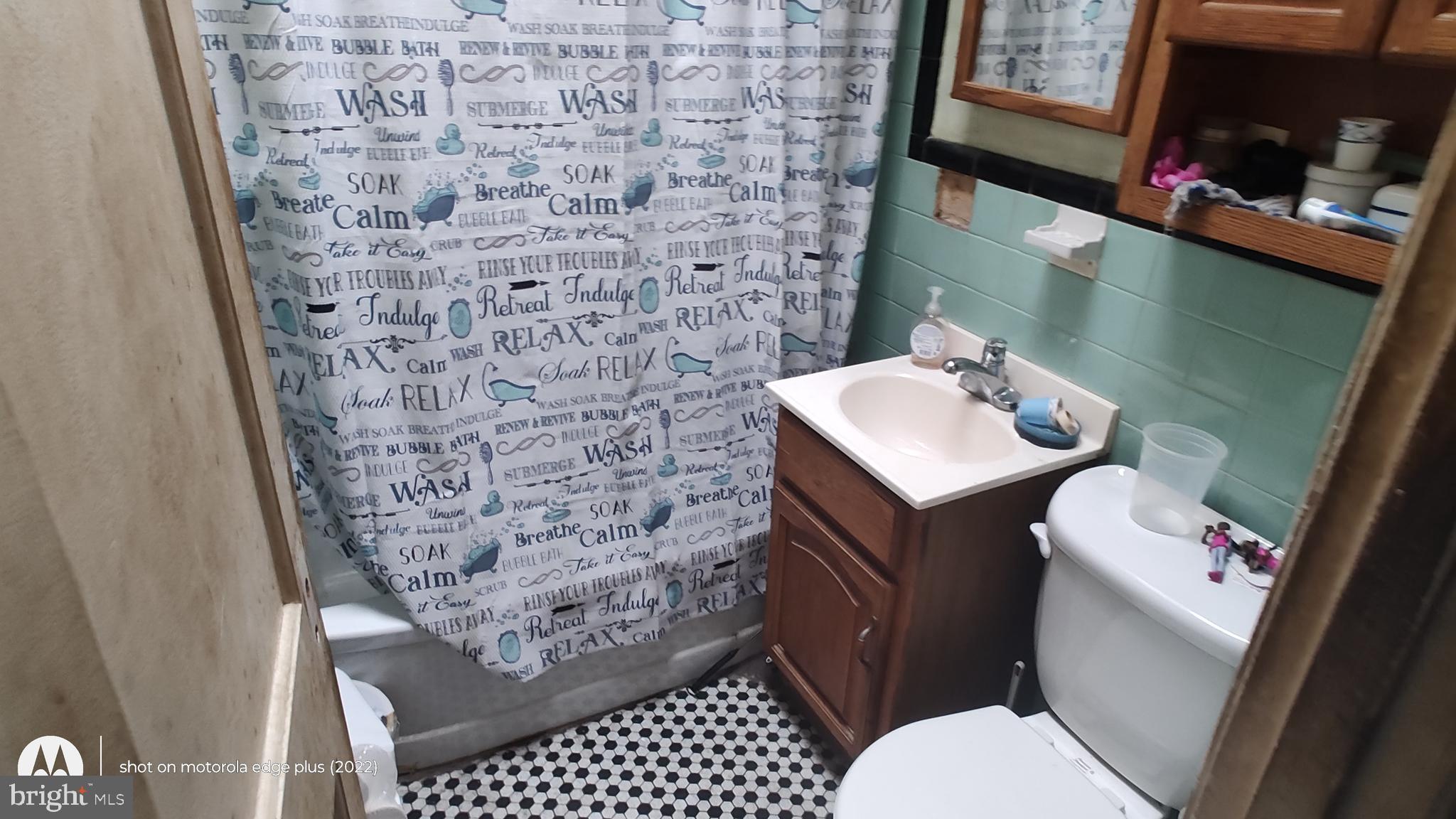 MAYFAIR (EAST) - Residential