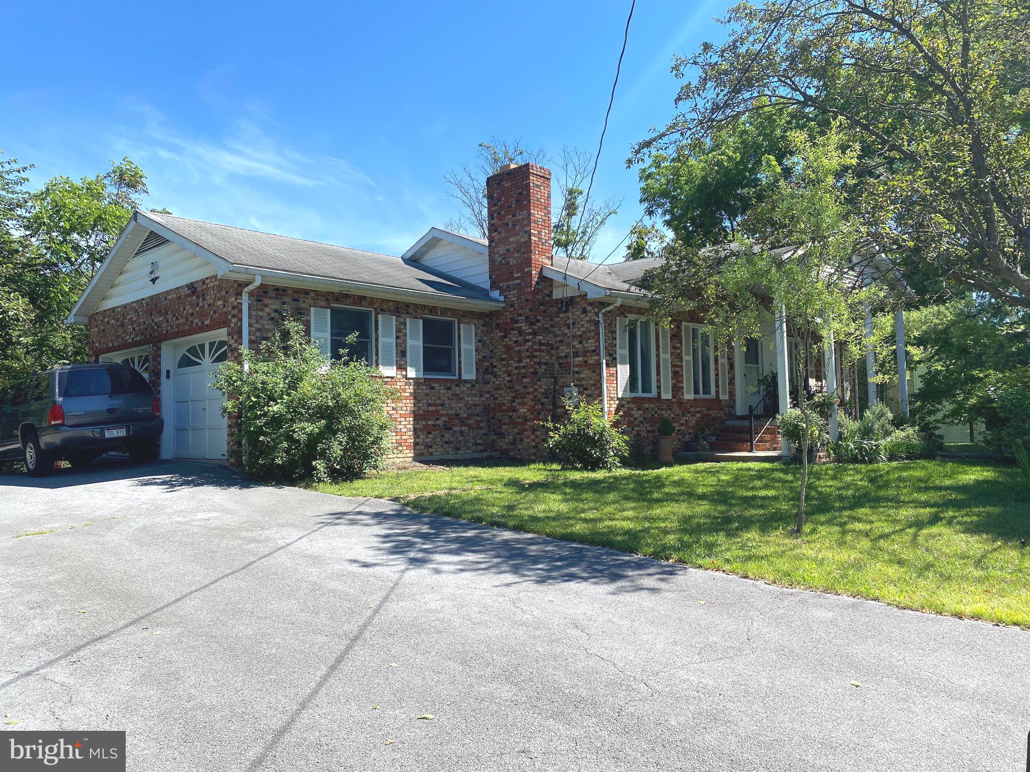 FAIRVIEW ORCHARD - Residential