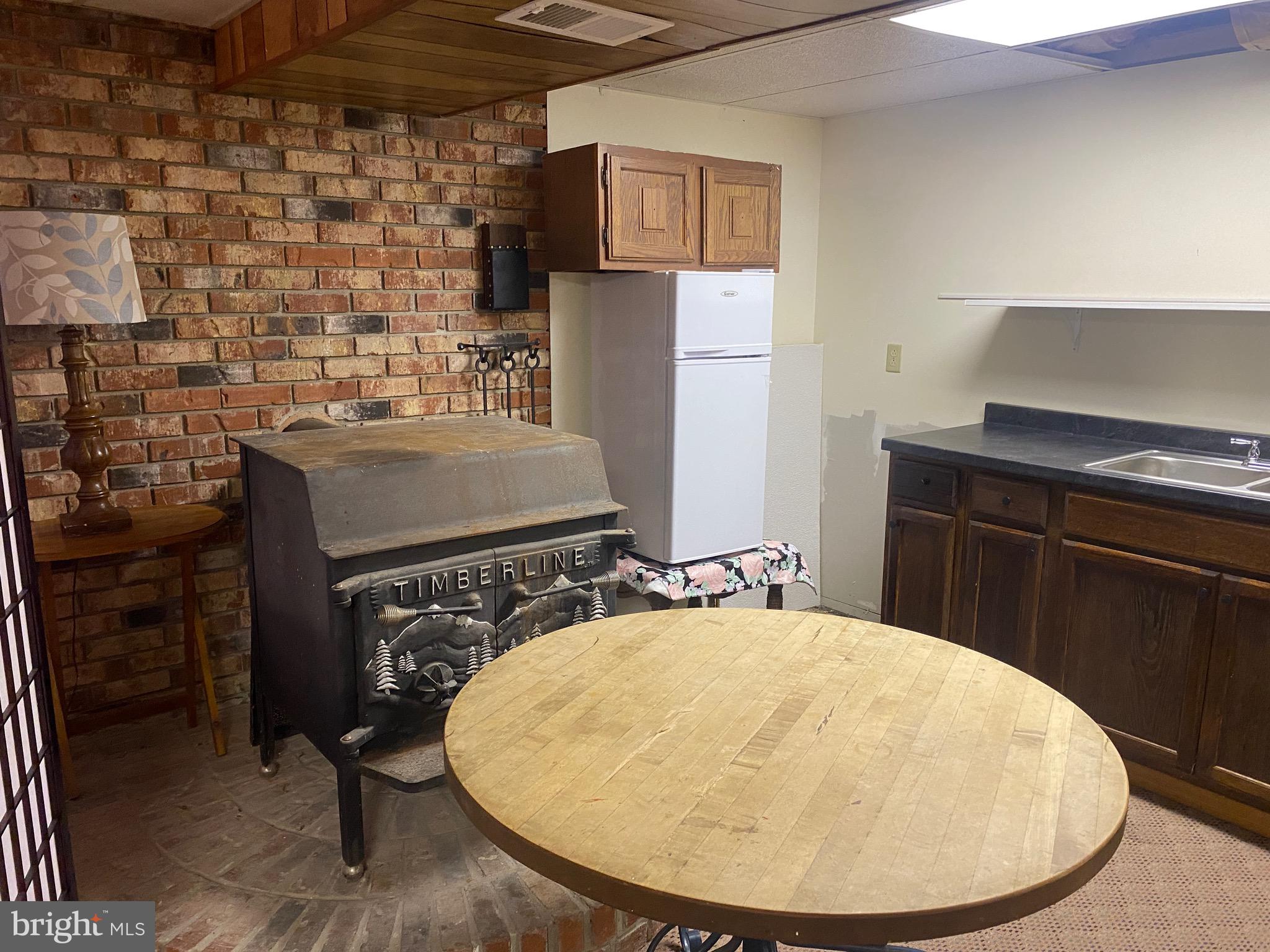 FAIRVIEW ORCHARD - Residential