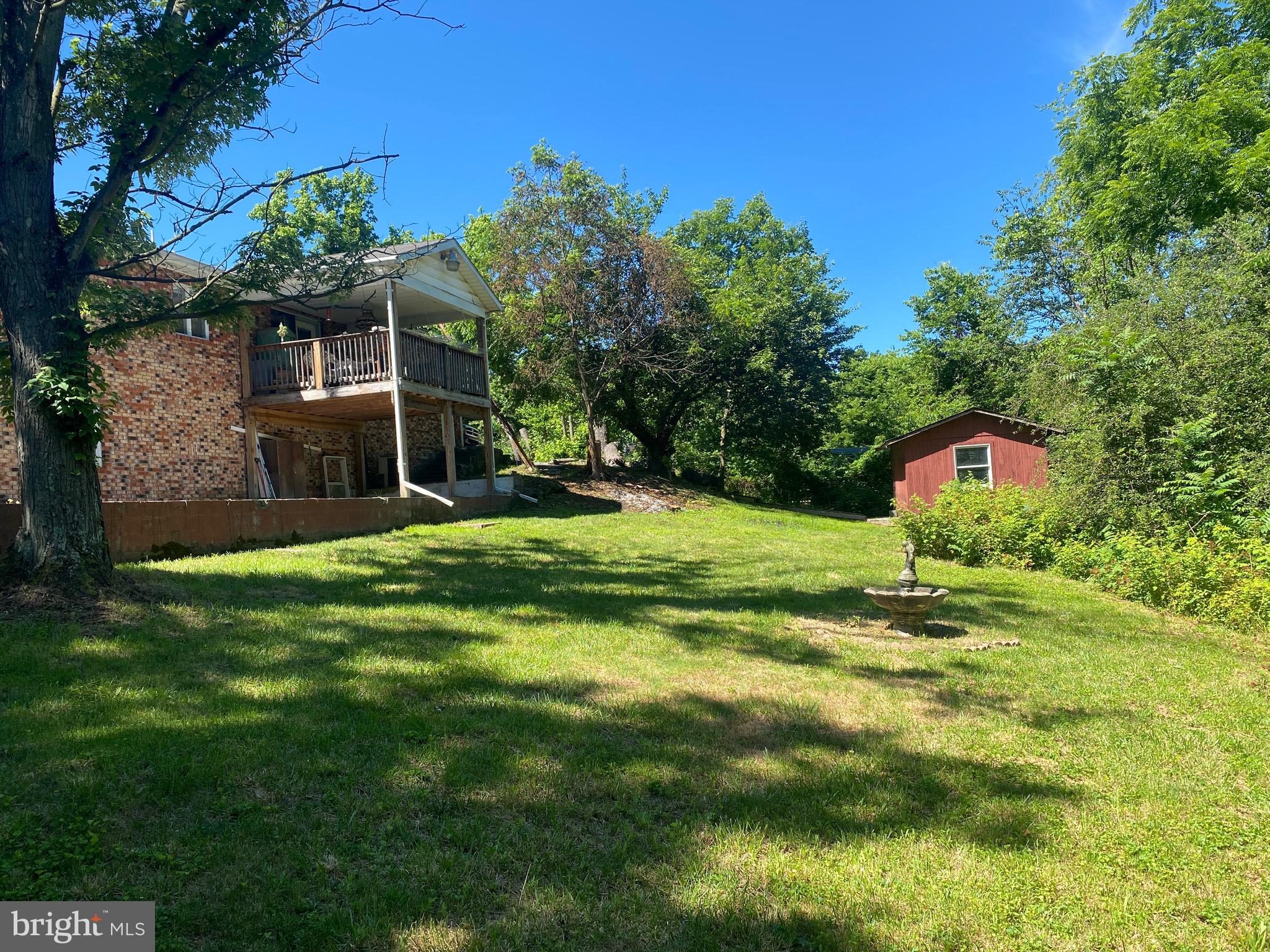 FAIRVIEW ORCHARD - Residential