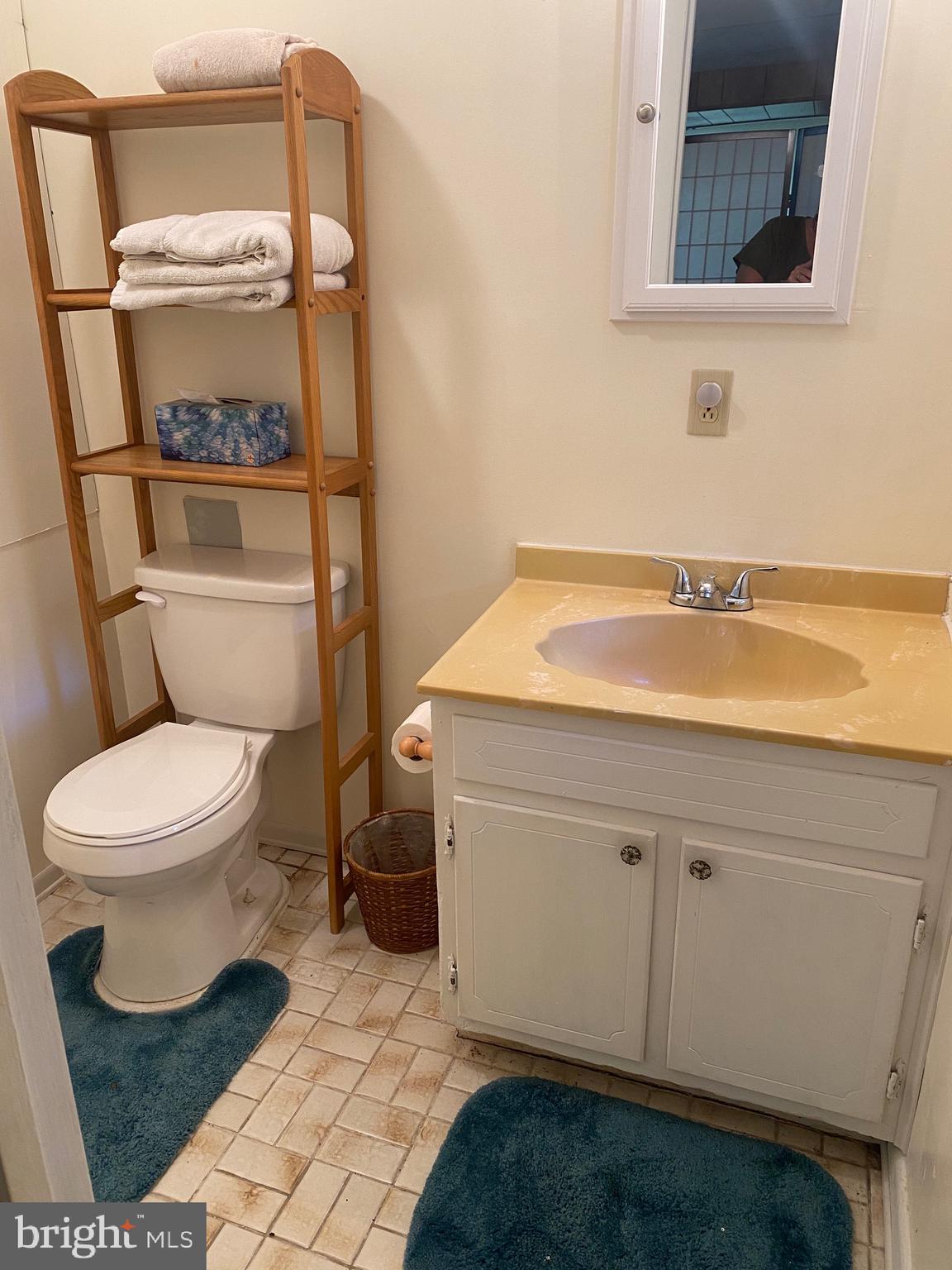 FAIRVIEW ORCHARD - Residential