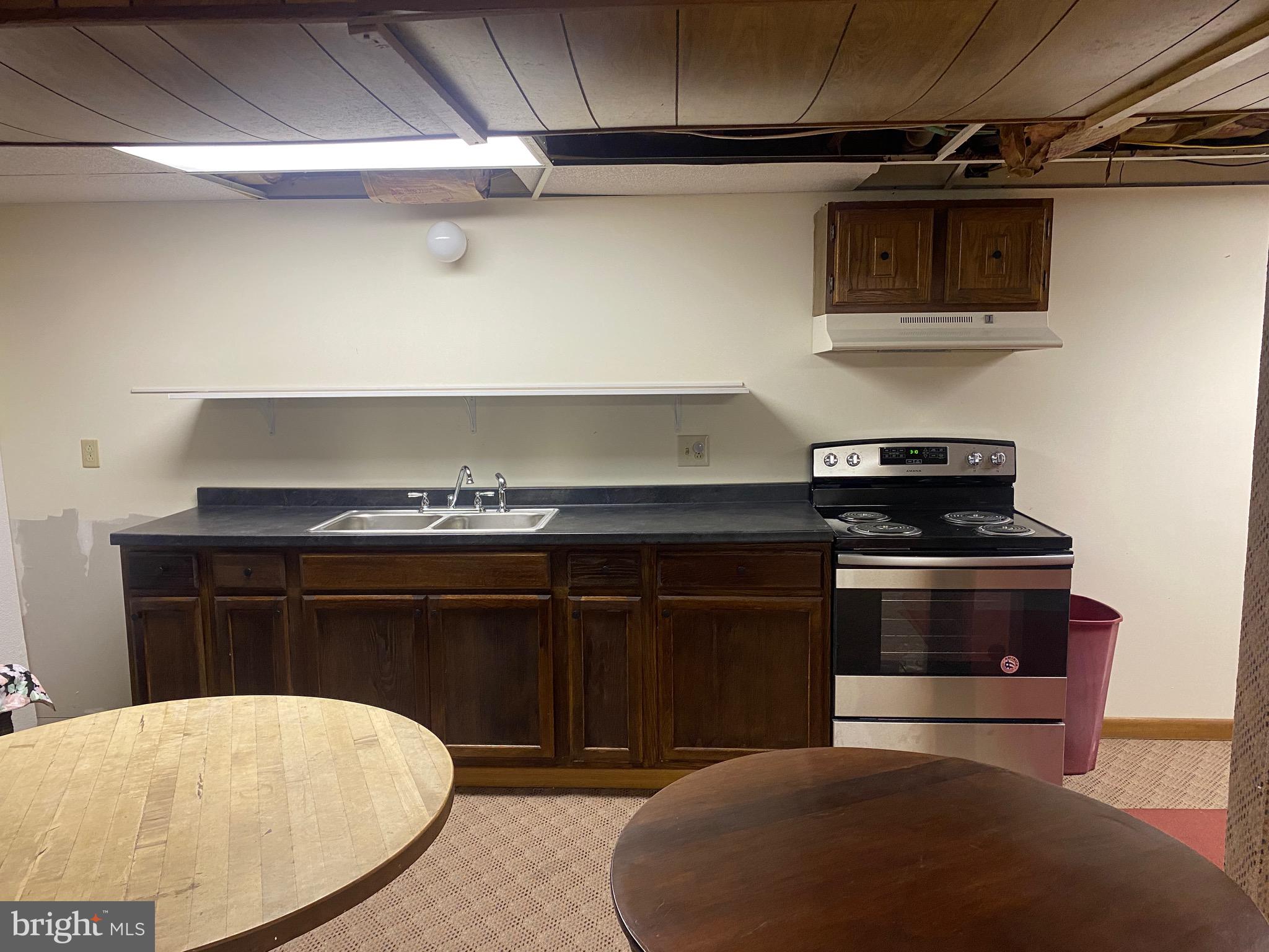 FAIRVIEW ORCHARD - Residential