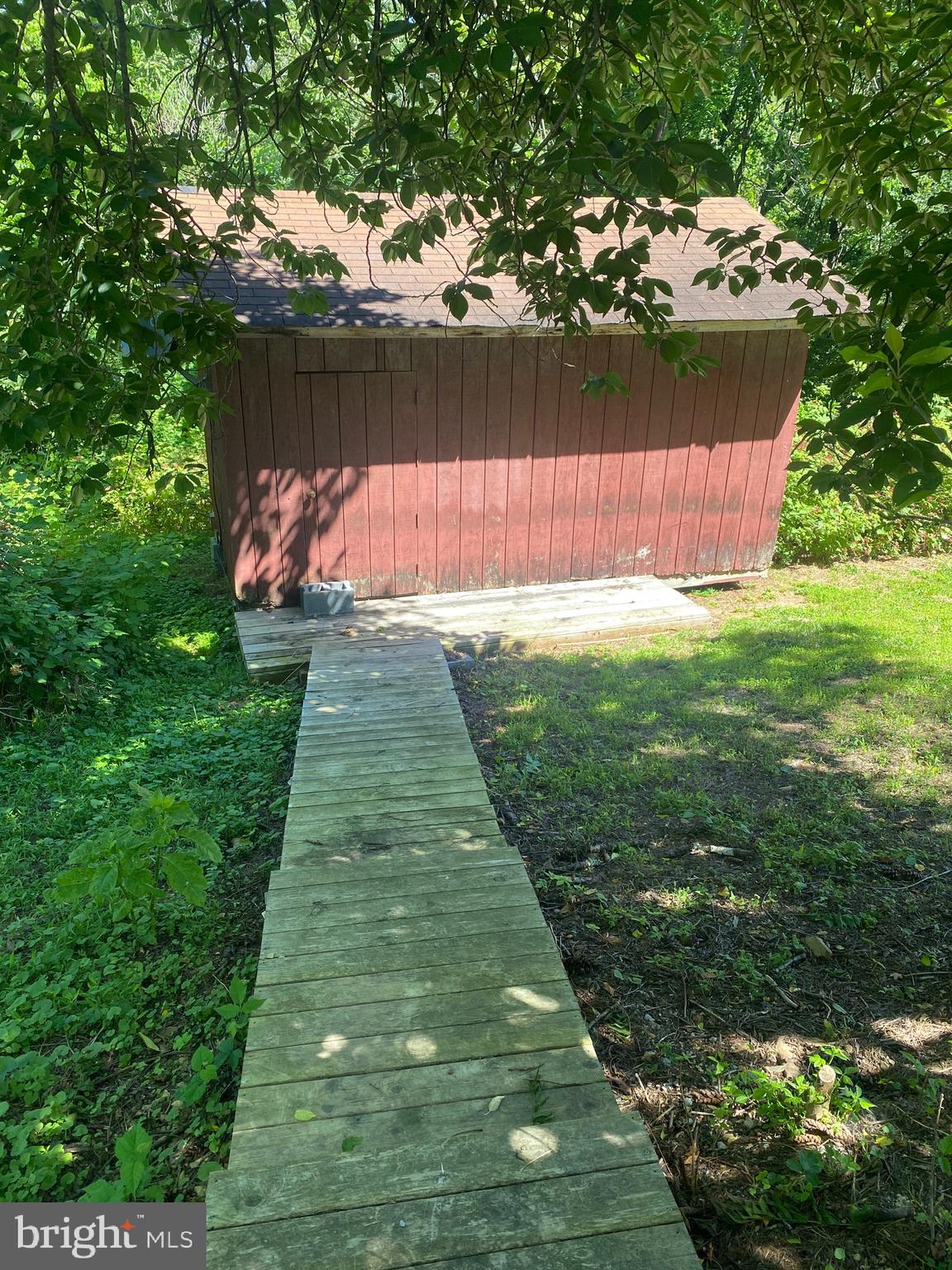 FAIRVIEW ORCHARD - Residential