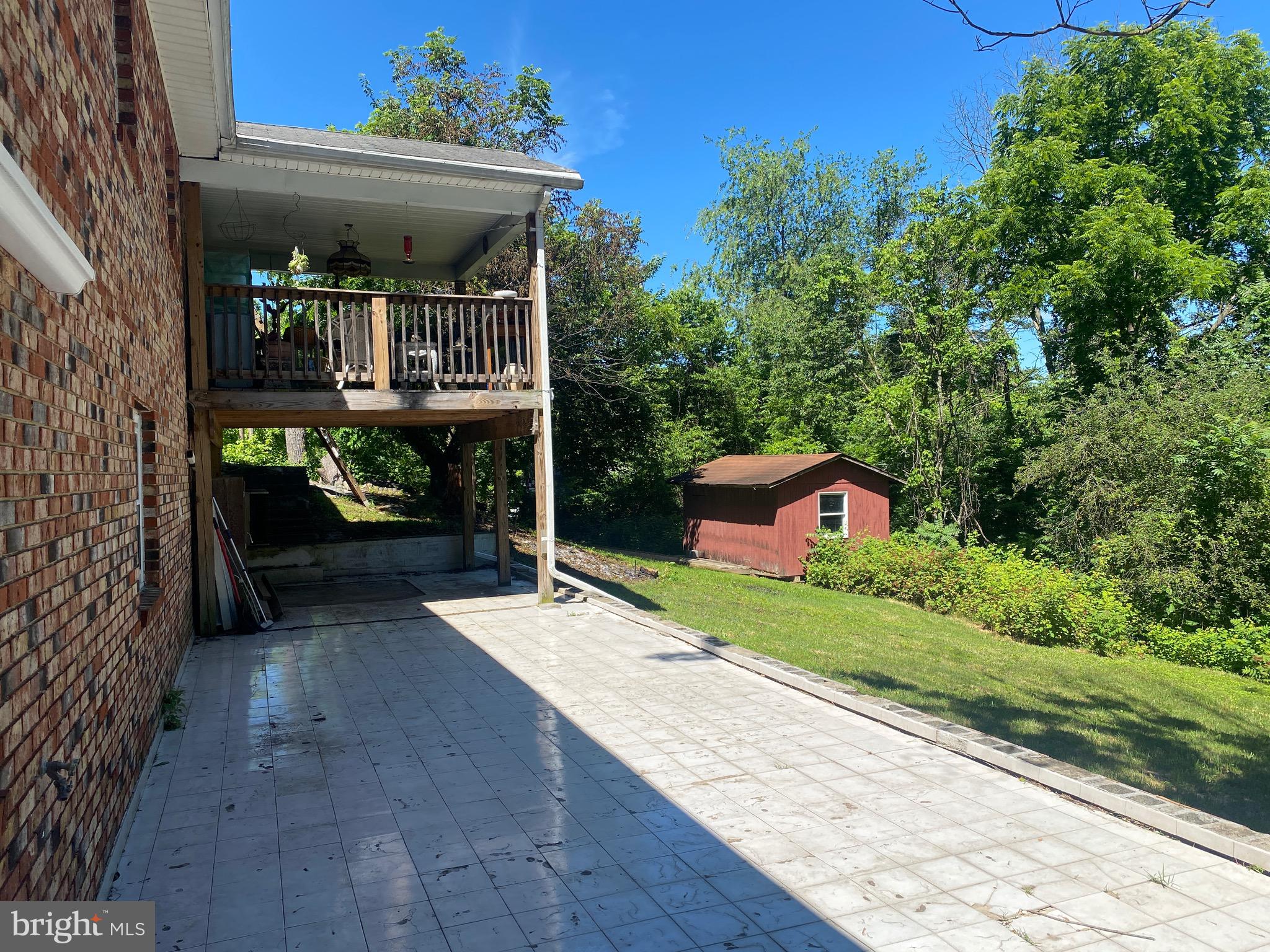 FAIRVIEW ORCHARD - Residential