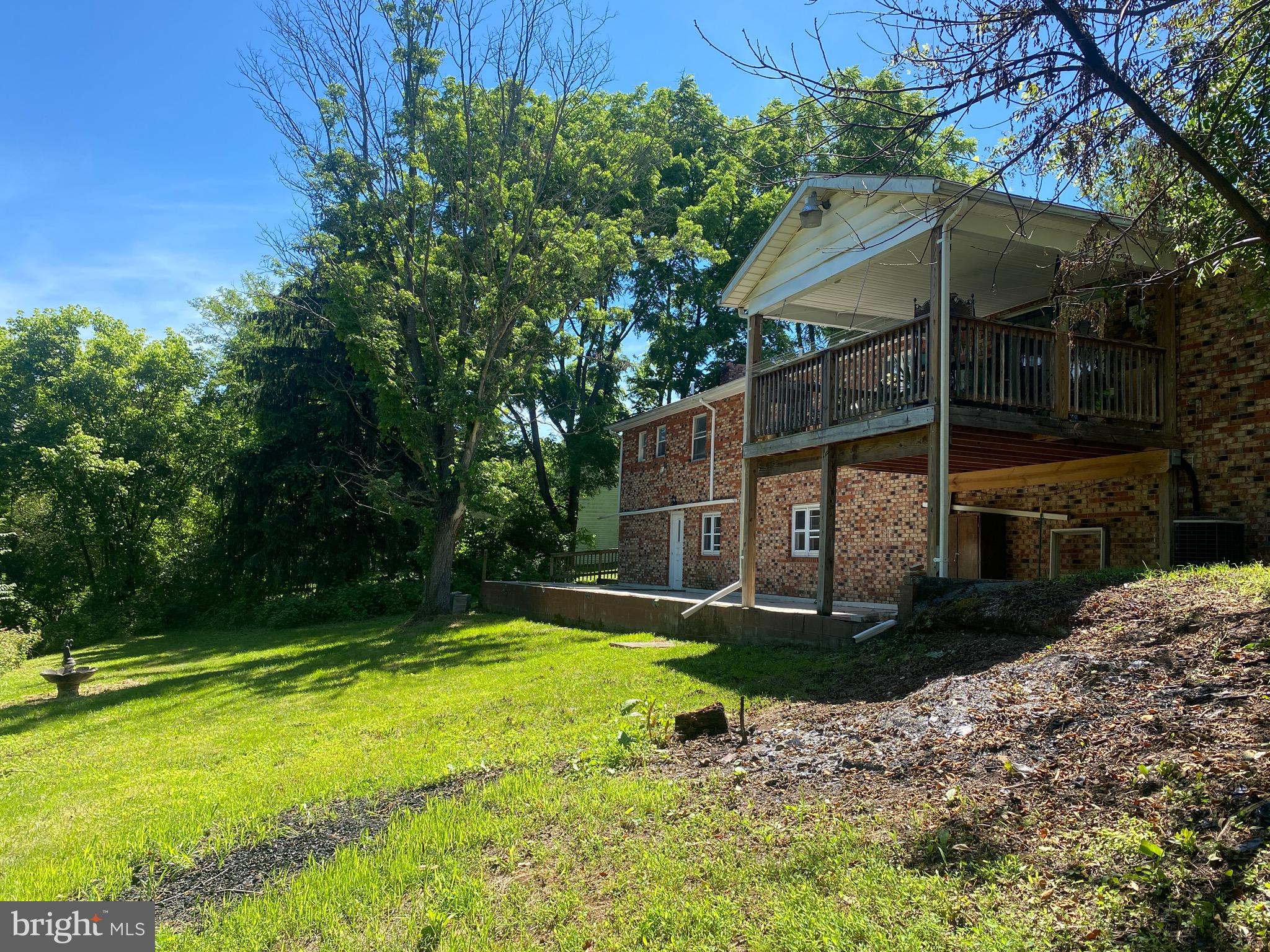 FAIRVIEW ORCHARD - Residential