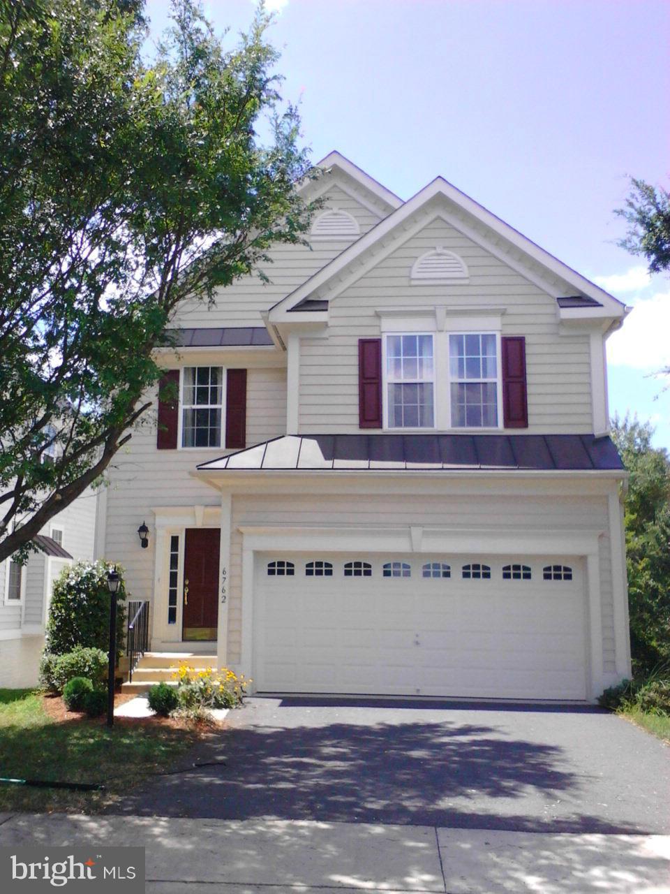 VILLAGES AT HAYMARKET - Residential