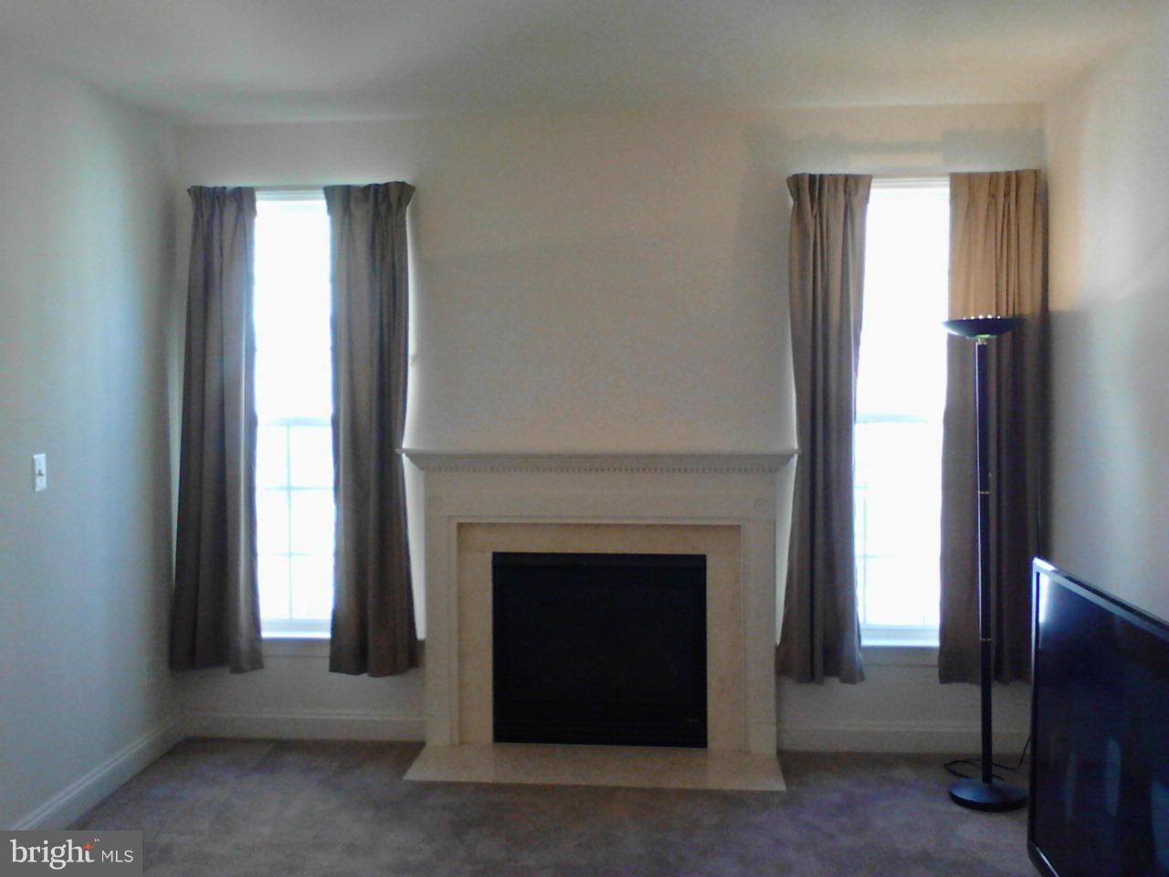 VILLAGES AT HAYMARKET - Residential