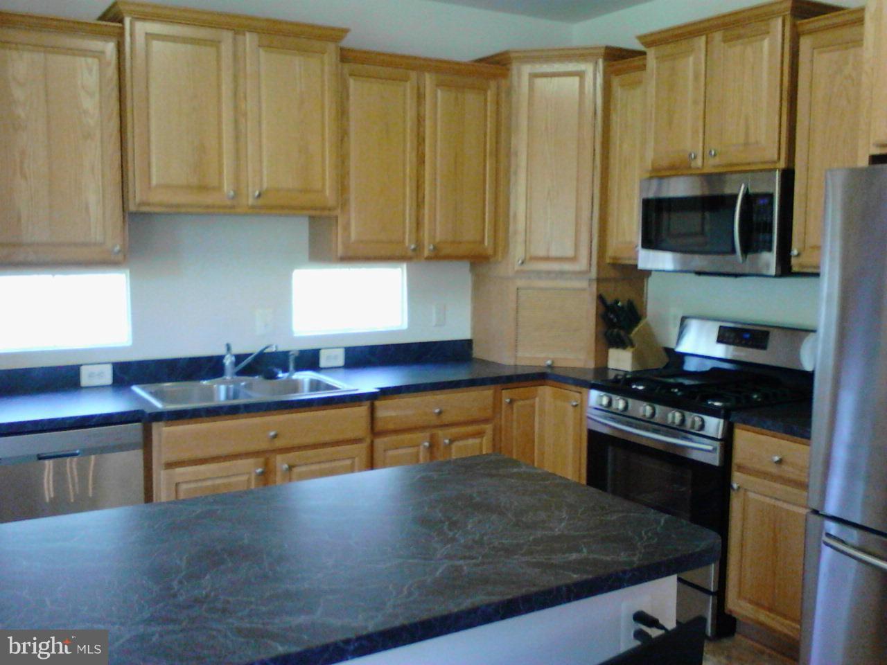 VILLAGES AT HAYMARKET - Residential