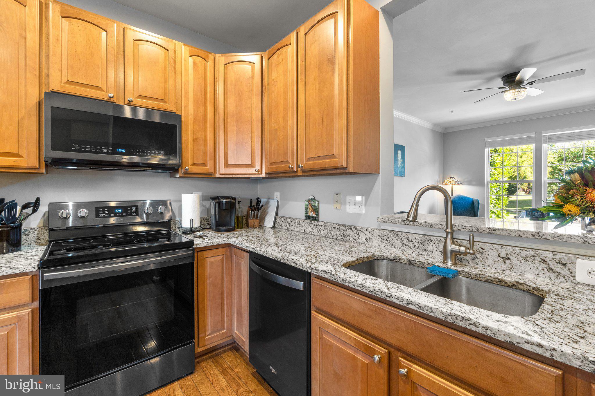 VILLAGES OF URBANA - Residential Lease