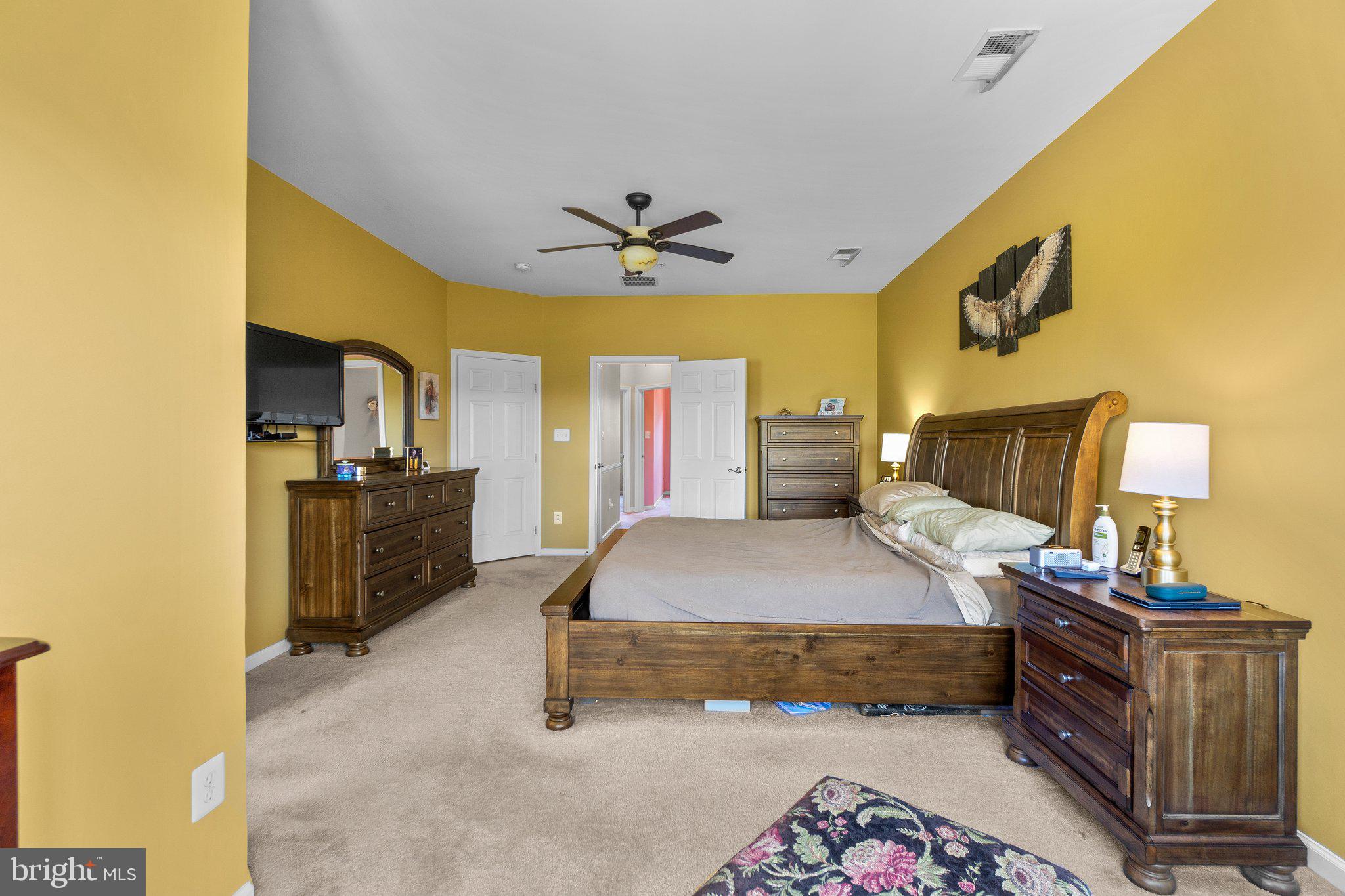 VILLAGES OF URBANA - Residential Lease