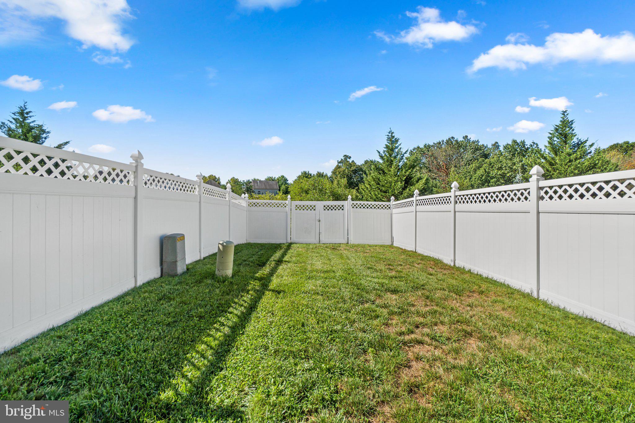 VILLAGES OF URBANA - Residential Lease