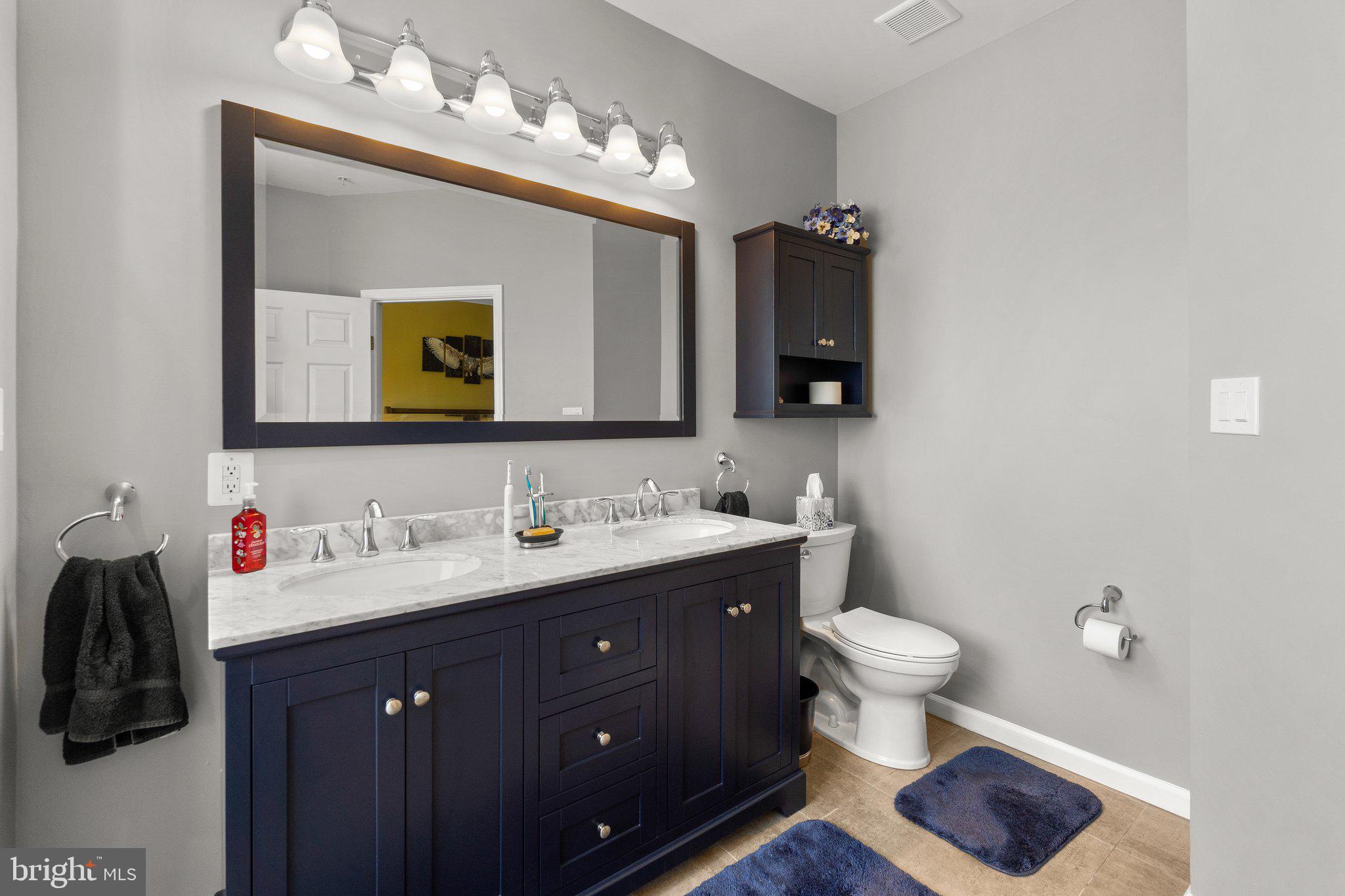 VILLAGES OF URBANA - Residential Lease