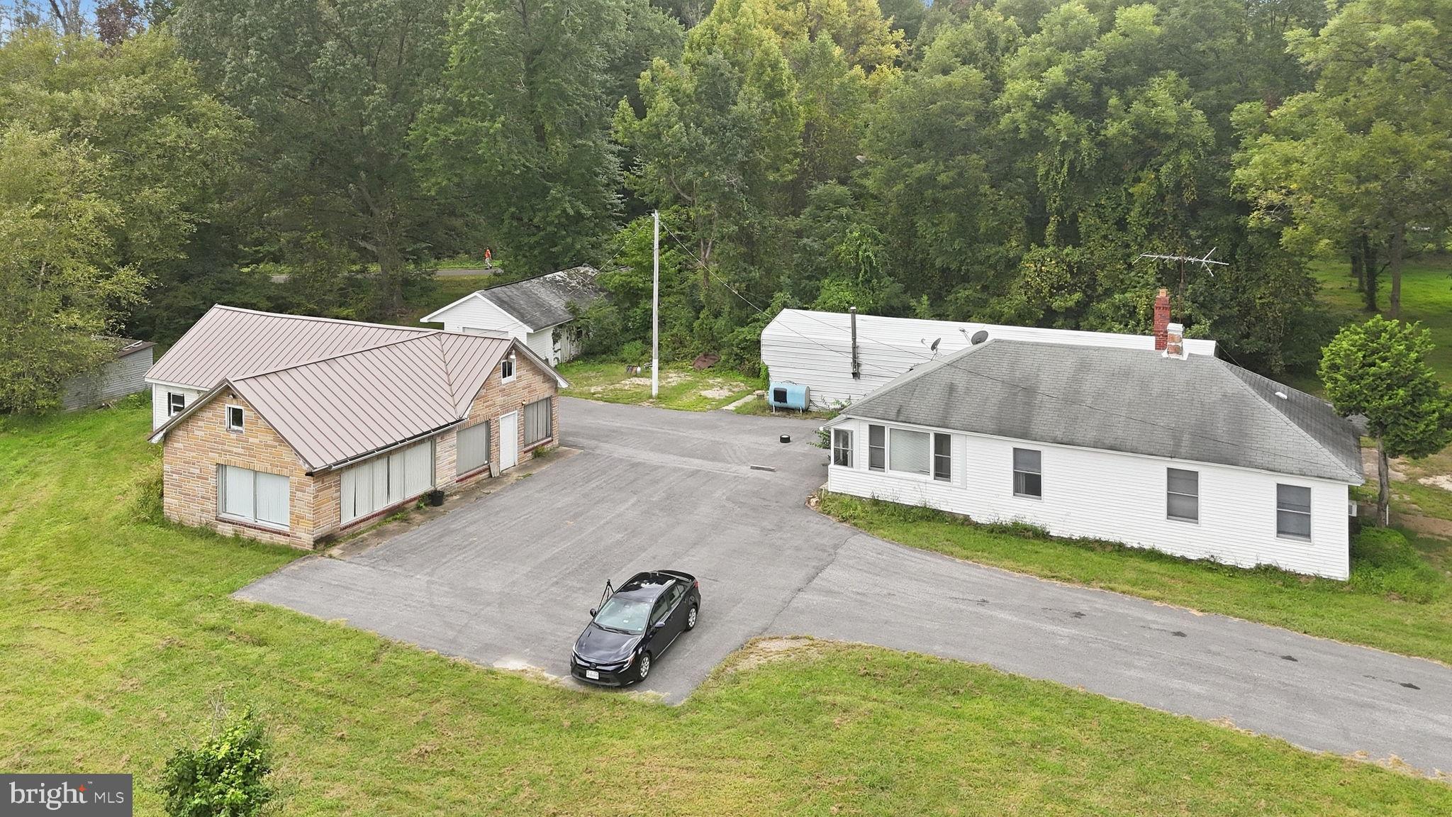 4980 LIVINGSTON ROAD