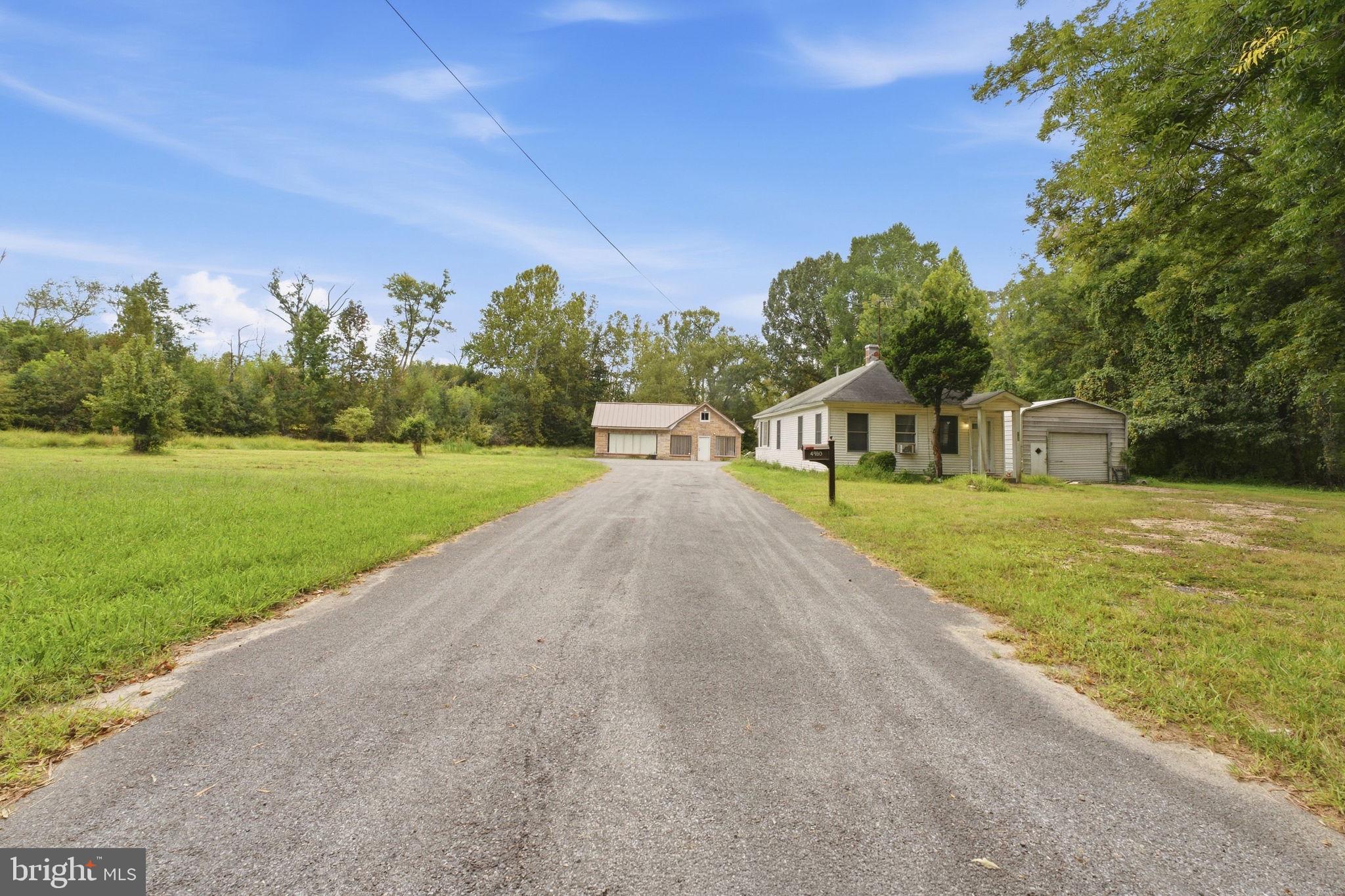 4980 LIVINGSTON ROAD