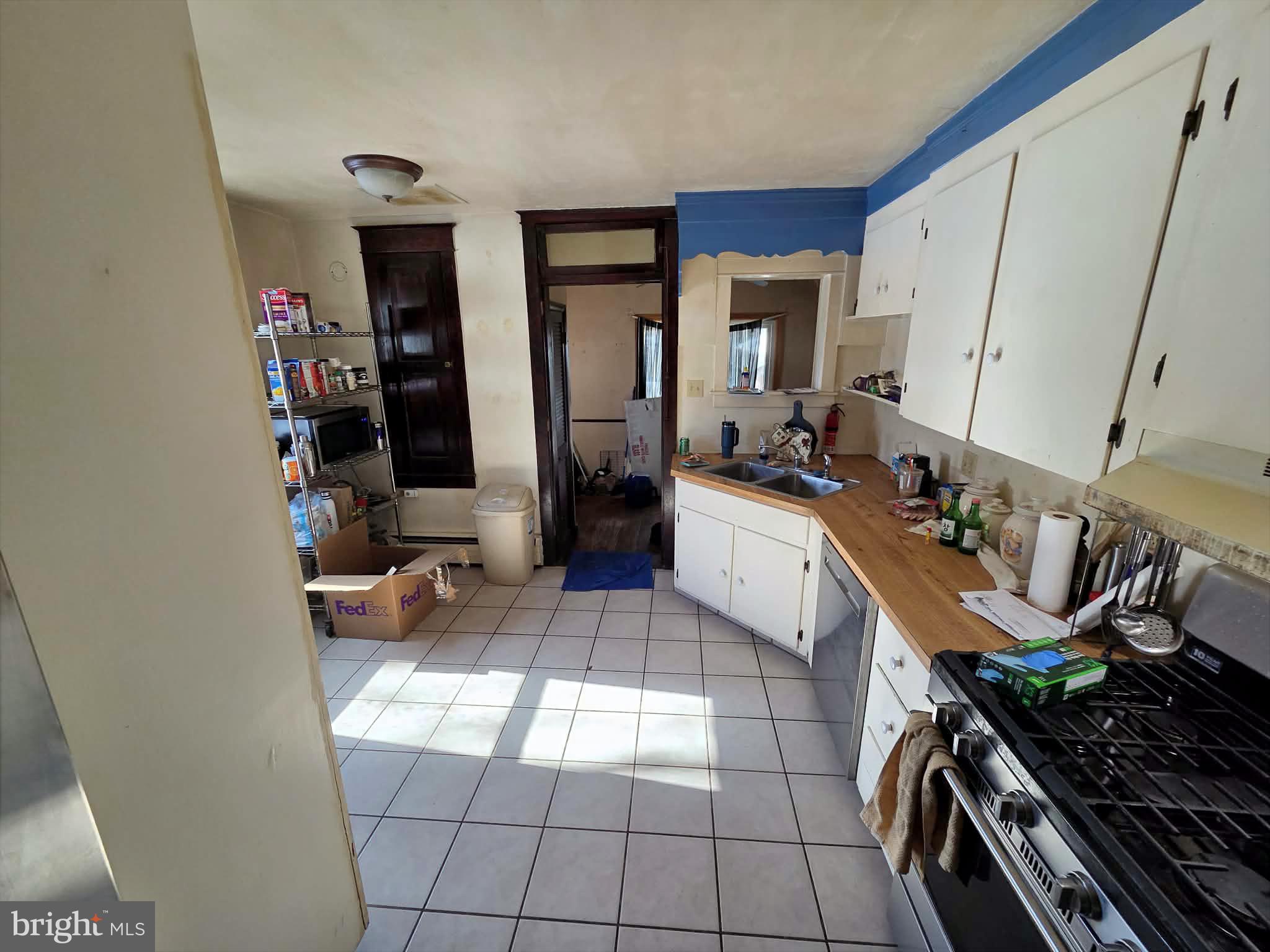 EAST MANCHESTER - Residential