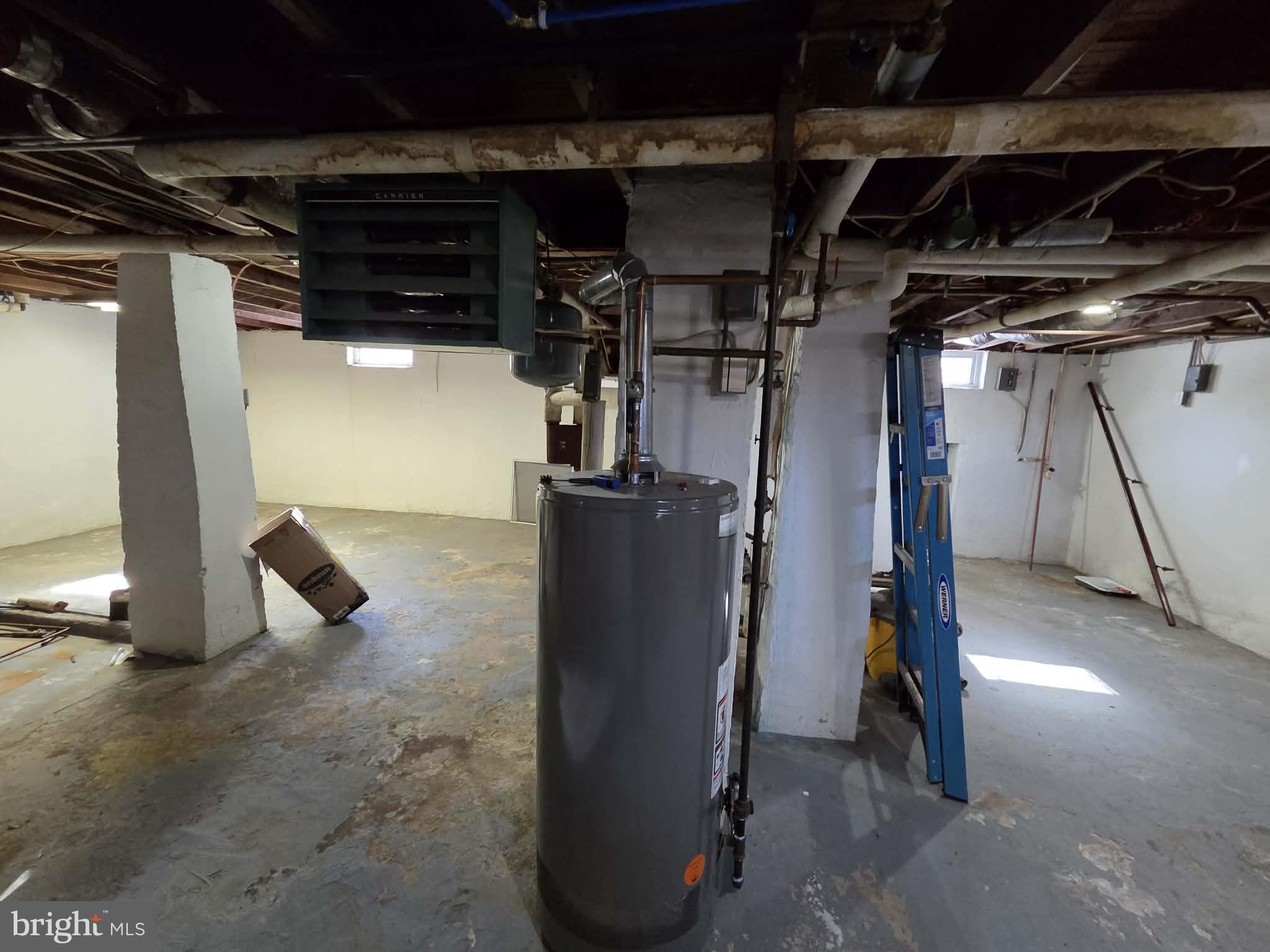 EAST MANCHESTER - Residential