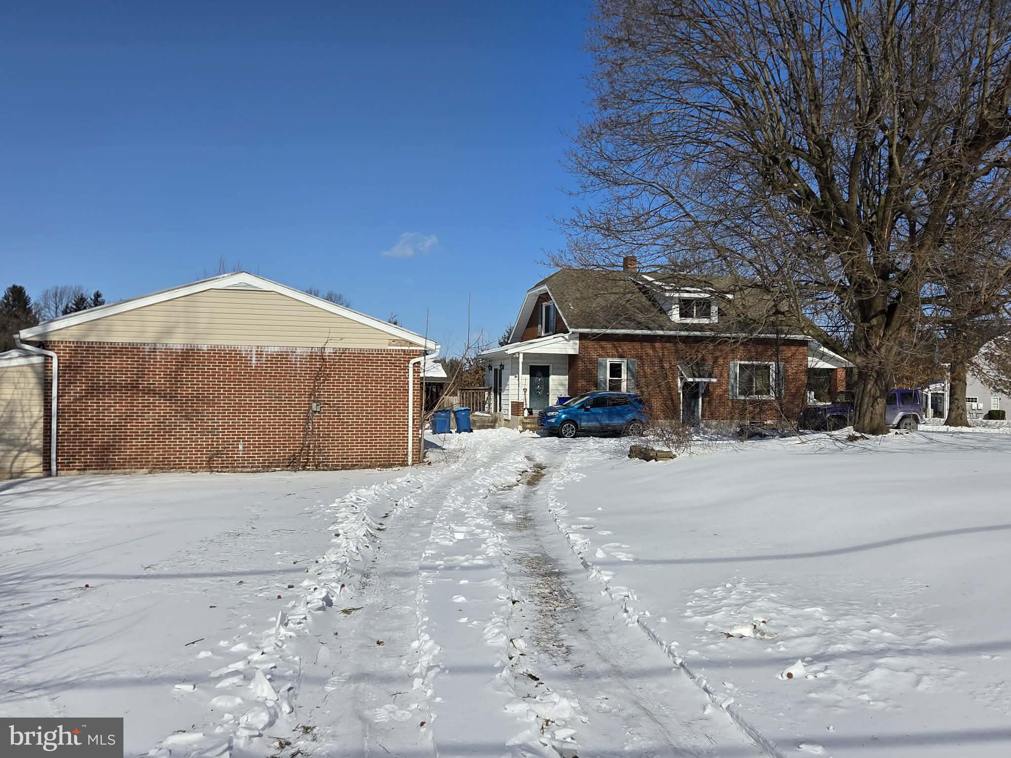 EAST MANCHESTER - Residential