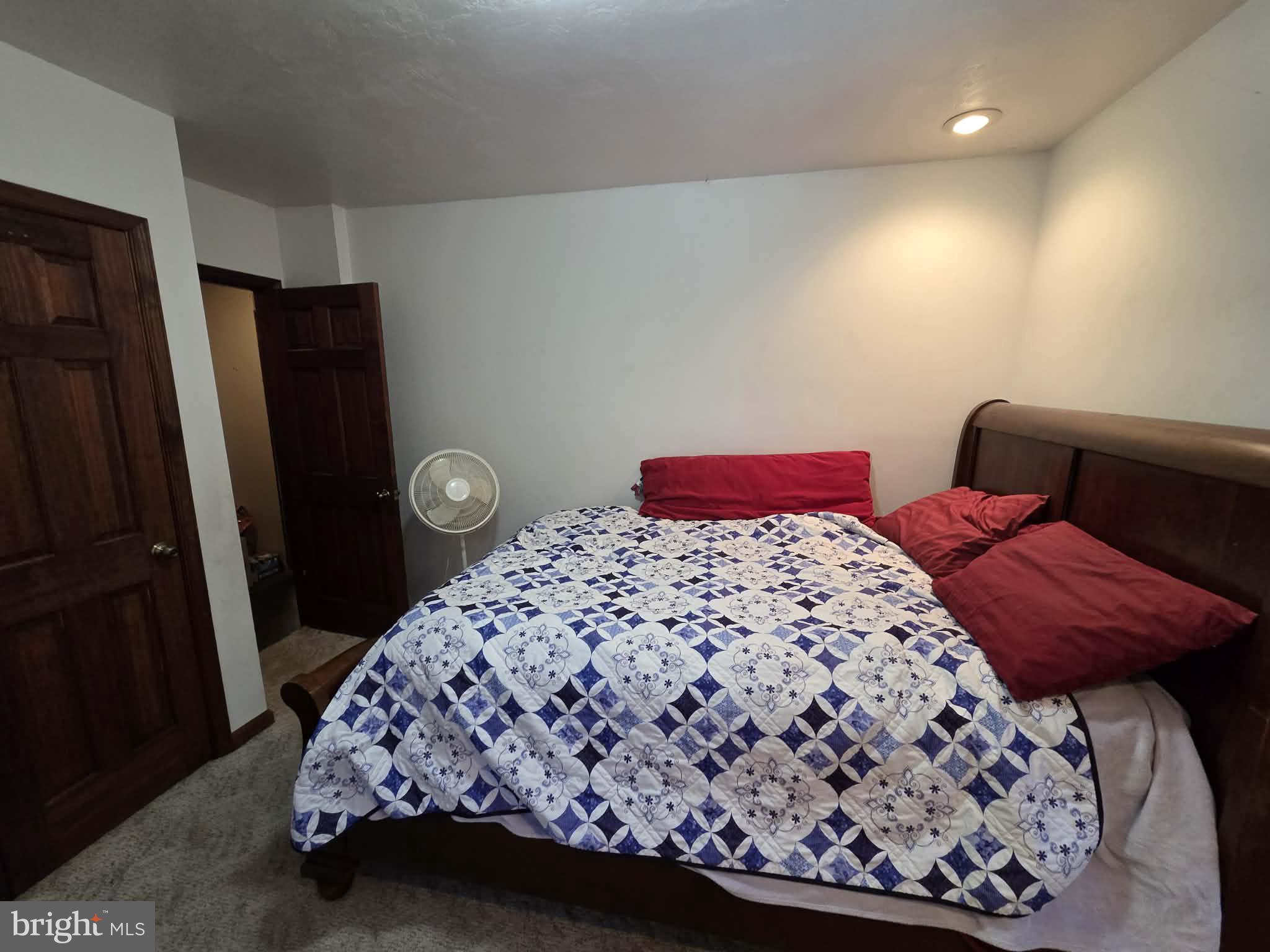 EAST MANCHESTER - Residential