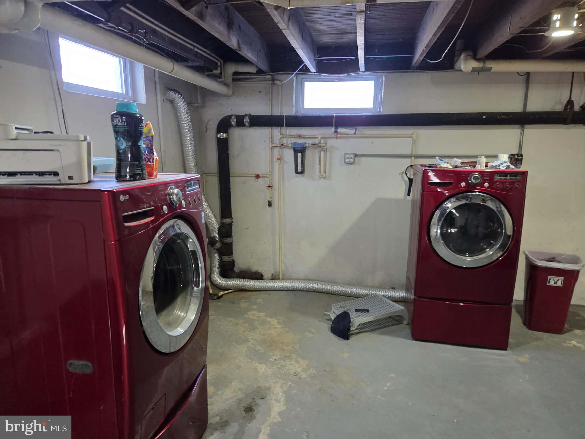 EAST MANCHESTER - Residential