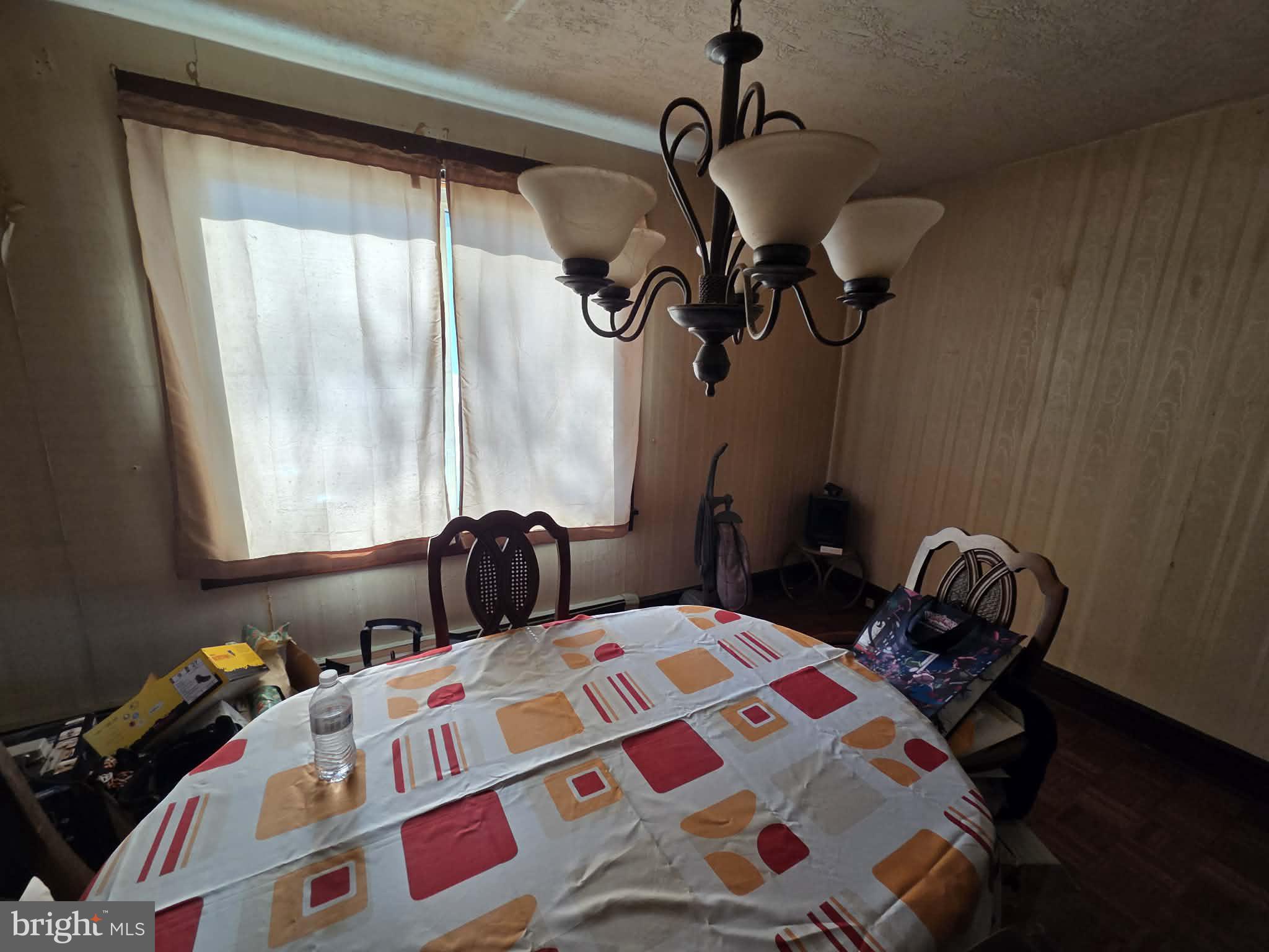 EAST MANCHESTER - Residential